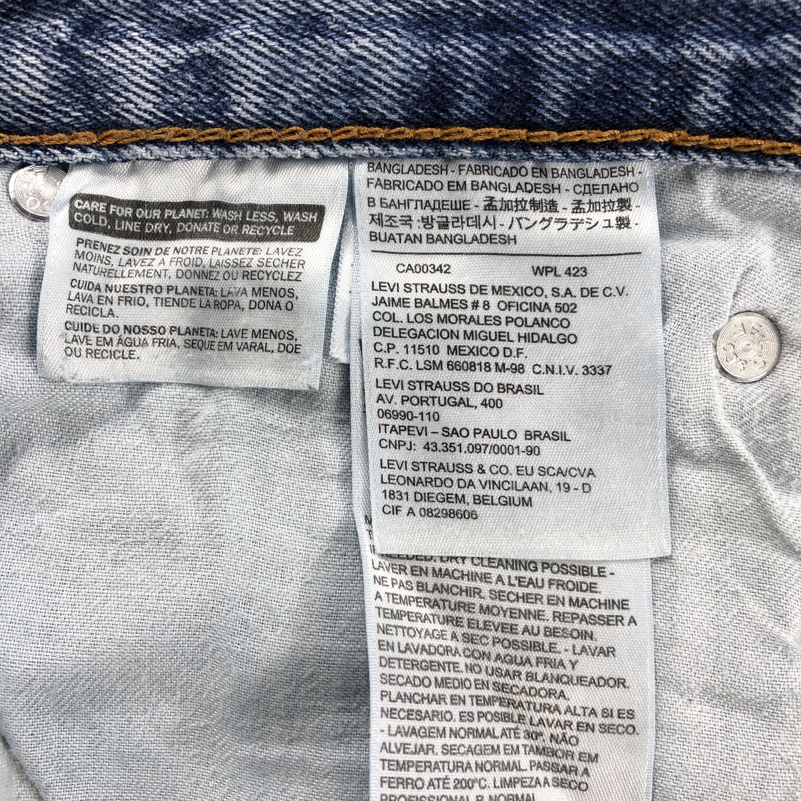 Levi's × Vintage Vintage Light Wash Levis 505 Jeans-JM1769 Size US 30 / EU 46 - 10 Thumbnail