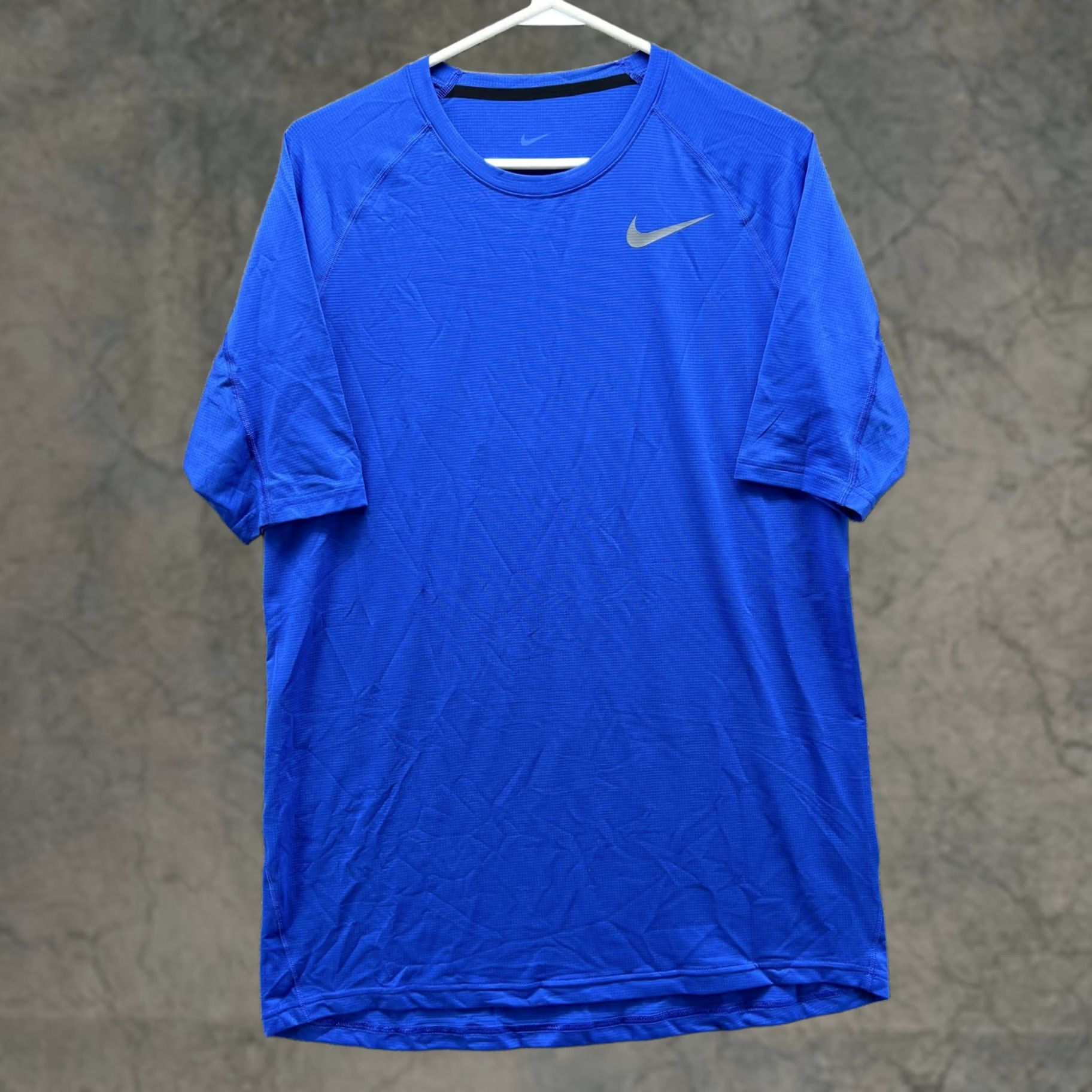 Nike Nike Dri-FIT Shirt Mens Large Blue Raglan Short Sleeve Tee Top Athletic Running Gym Training Comfort Moisture Wicking Lightweight Crew Neck Logo Size US L / EU 52-54 / 3 - 1 Thumbnail