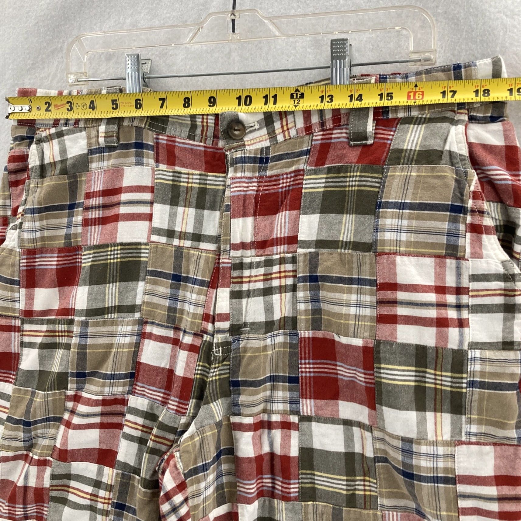 Izod IZOD Mens Shorts 36 Patchwork Plaid 36 X 9 Casual Cotton Multicolor Outdoor Mens Size US 36 / EU 52 - 3 Thumbnail
