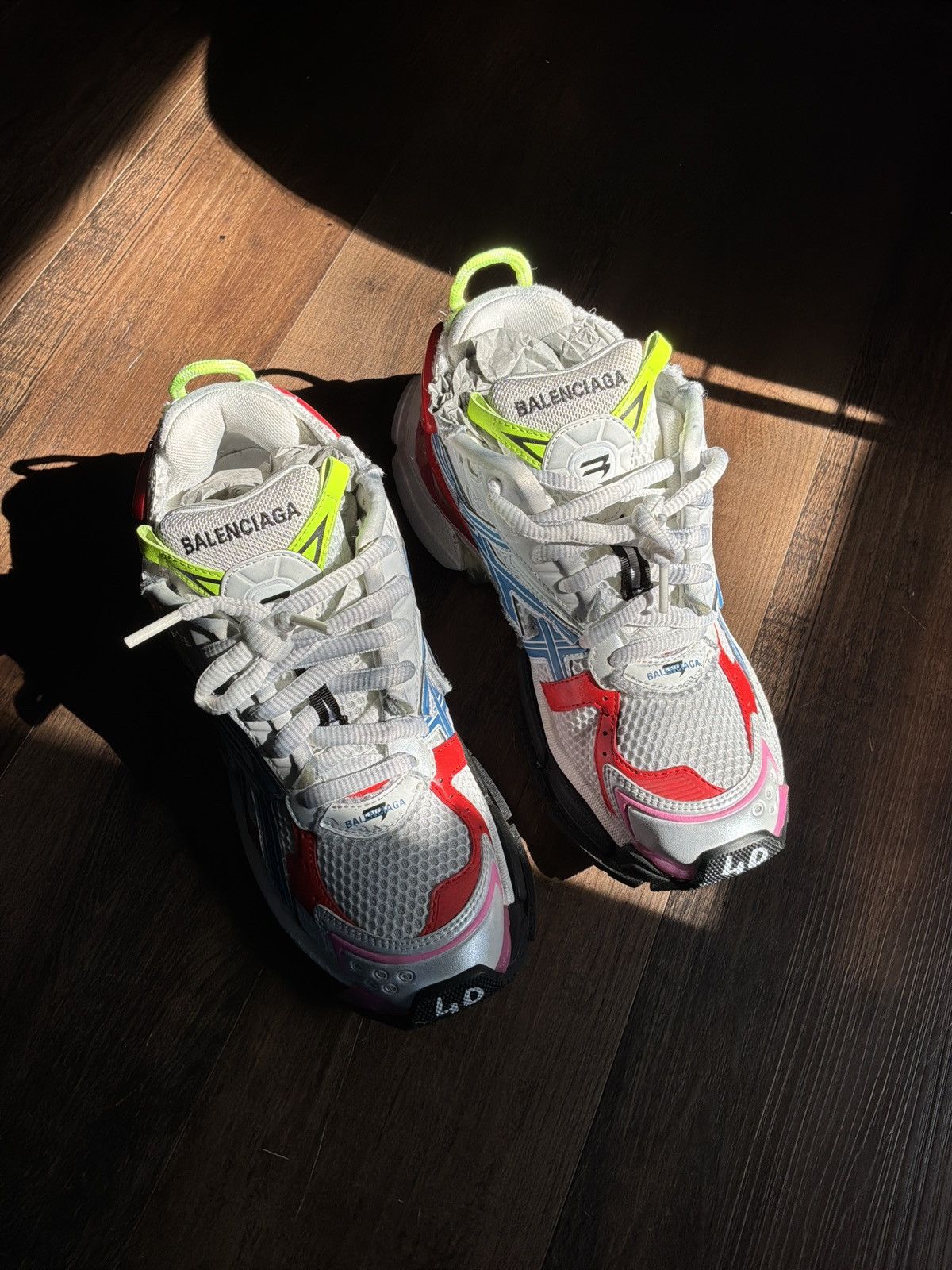 Balenciaga MEN'S RUNNER SNEAKER IN MULTICOLOR mesh and nylon Size US 8 / EU 41 - 3 Thumbnail