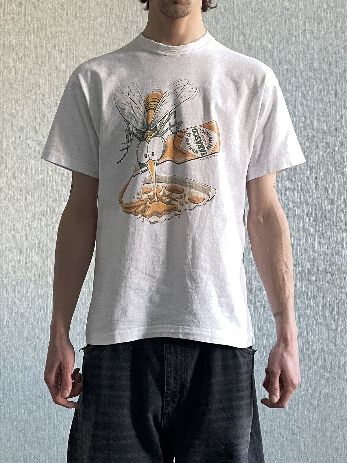 Tabasco 1998 Tabasco: Superbowl Ad Promo T-Shirt w/ A Mosquito Size US L / EU 52-54 / 3 - 6 Thumbnail
