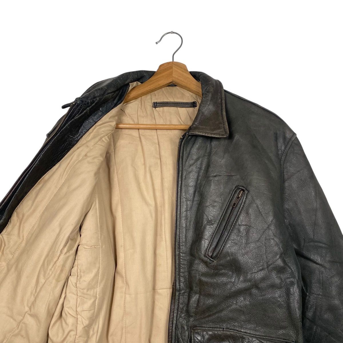 Leather Vintage leather jacket Size US L / EU 52-54 / 3 - 10 Thumbnail