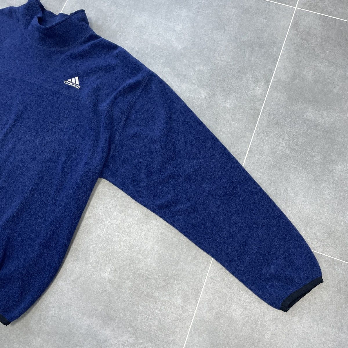 Adidas × Vintage Vintage Adidas Fleece Sweatshirt Size L Size US L / EU 52-54 / 3 - 8 Thumbnail