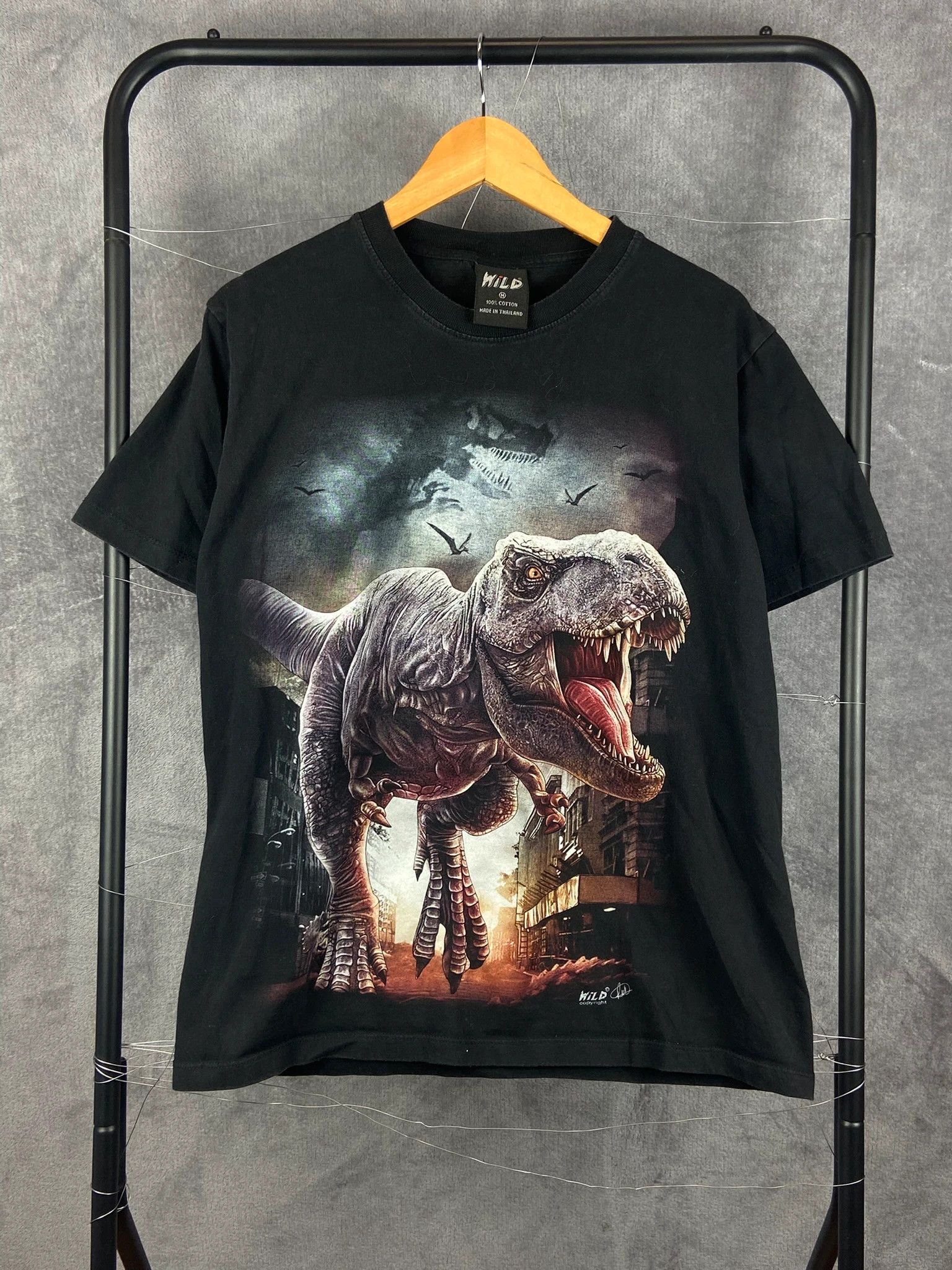 Vintage Wild USA dinosaur T-Rex 3D graphic t-shirt black size M Size US M / EU 48-50 / 2 - 1 Thumbnail