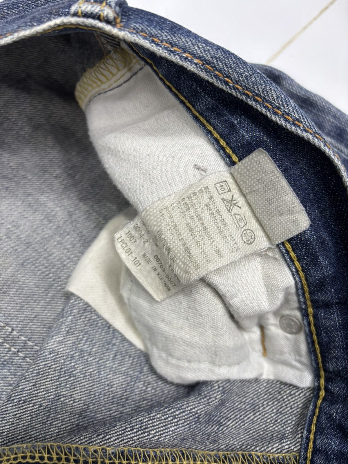 Kapital 💥BAGGY💥VTG LEVIS 703 BAGGY JEANS DISTRESSED DENIM LOOSE FIT Size US 36 / EU 52 - 12 Thumbnail