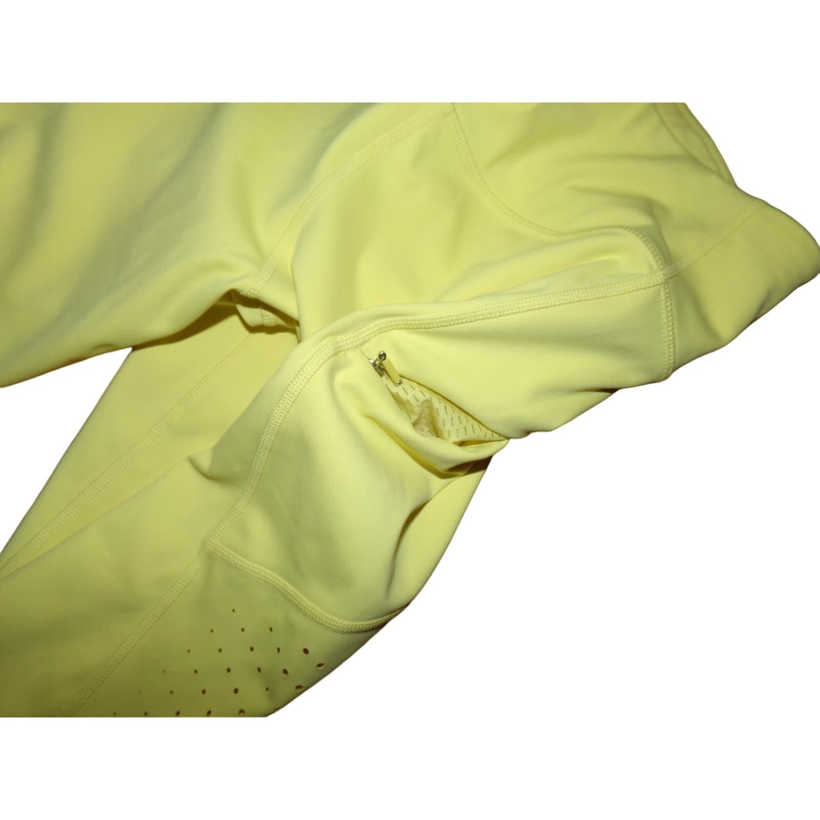 Athleta Athleta yellow 2 pocket capri leggins Petite Large Excellent Size 34" / US 12 / IT 48 - 2 Thumbnail