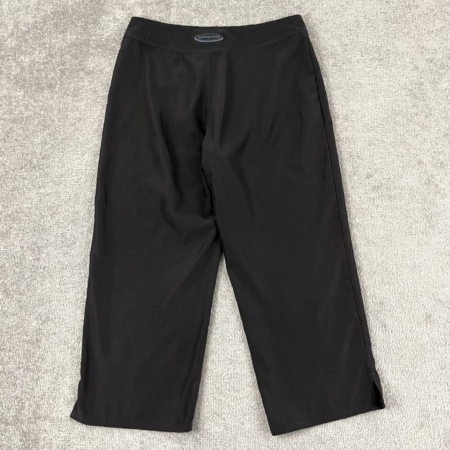 Patagonia Patagonia Pataloha Pants Women Sz 10 W30 L23 Black Hiking Capri Casual Outdoors Size 32" / US 10 / IT 46 - 3 Thumbnail