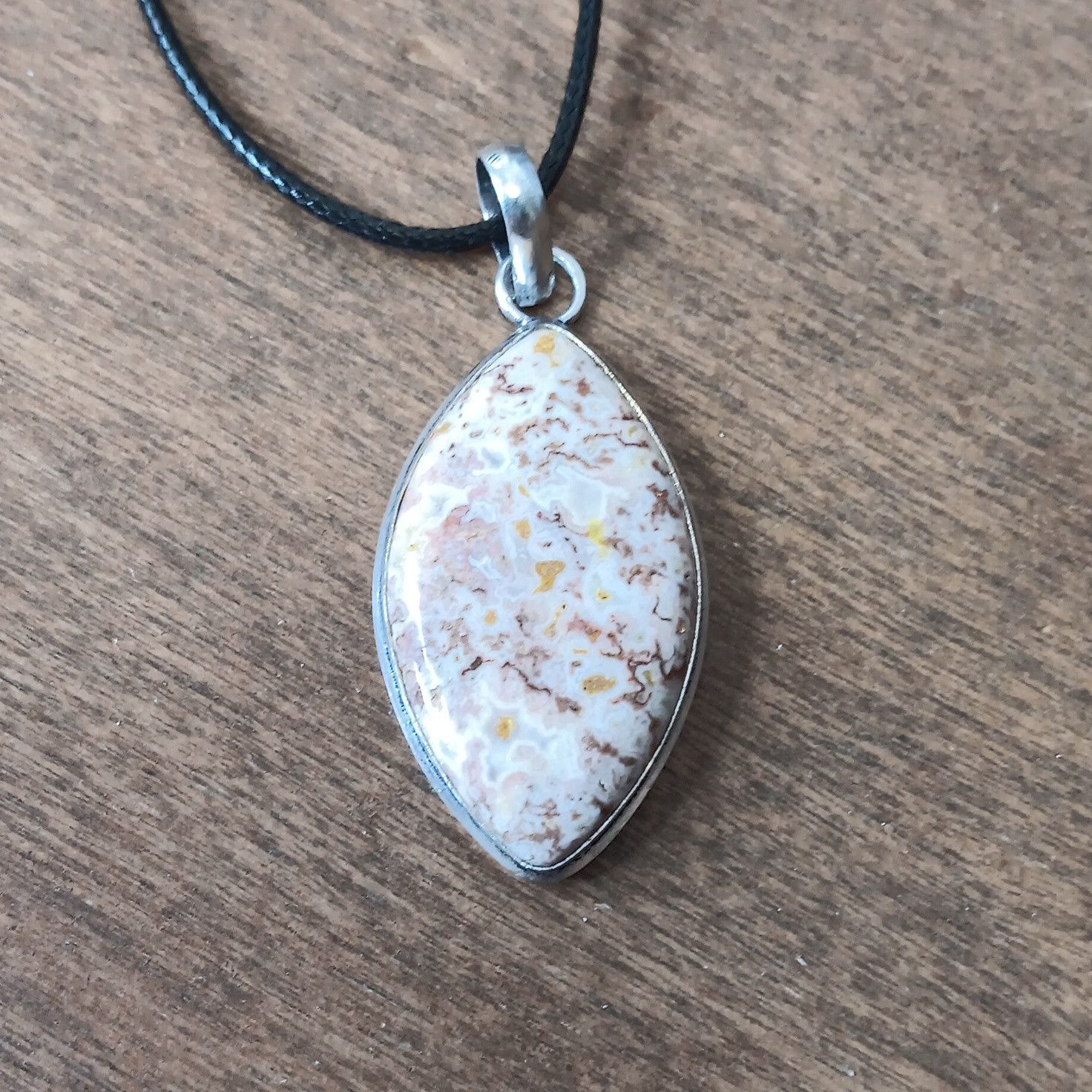 Other Crazy Lace Agate gemstone pendant necklace Size ONE SIZE - 1 Thumbnail