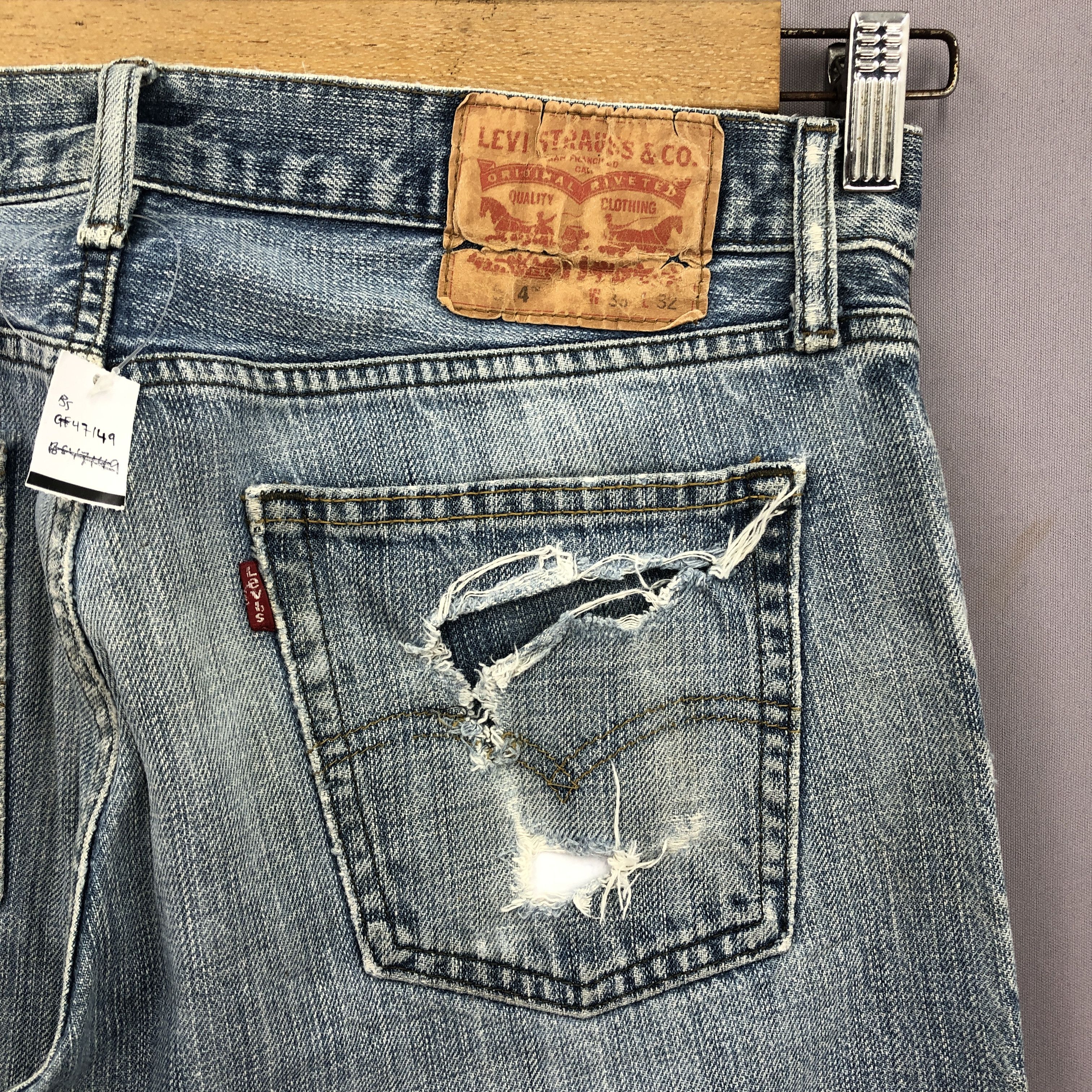 Levi's Vintage Levis Distressed Jeans Levi's Ripped Denim BS47149 Size US 32 / EU 48 - 5 Thumbnail
