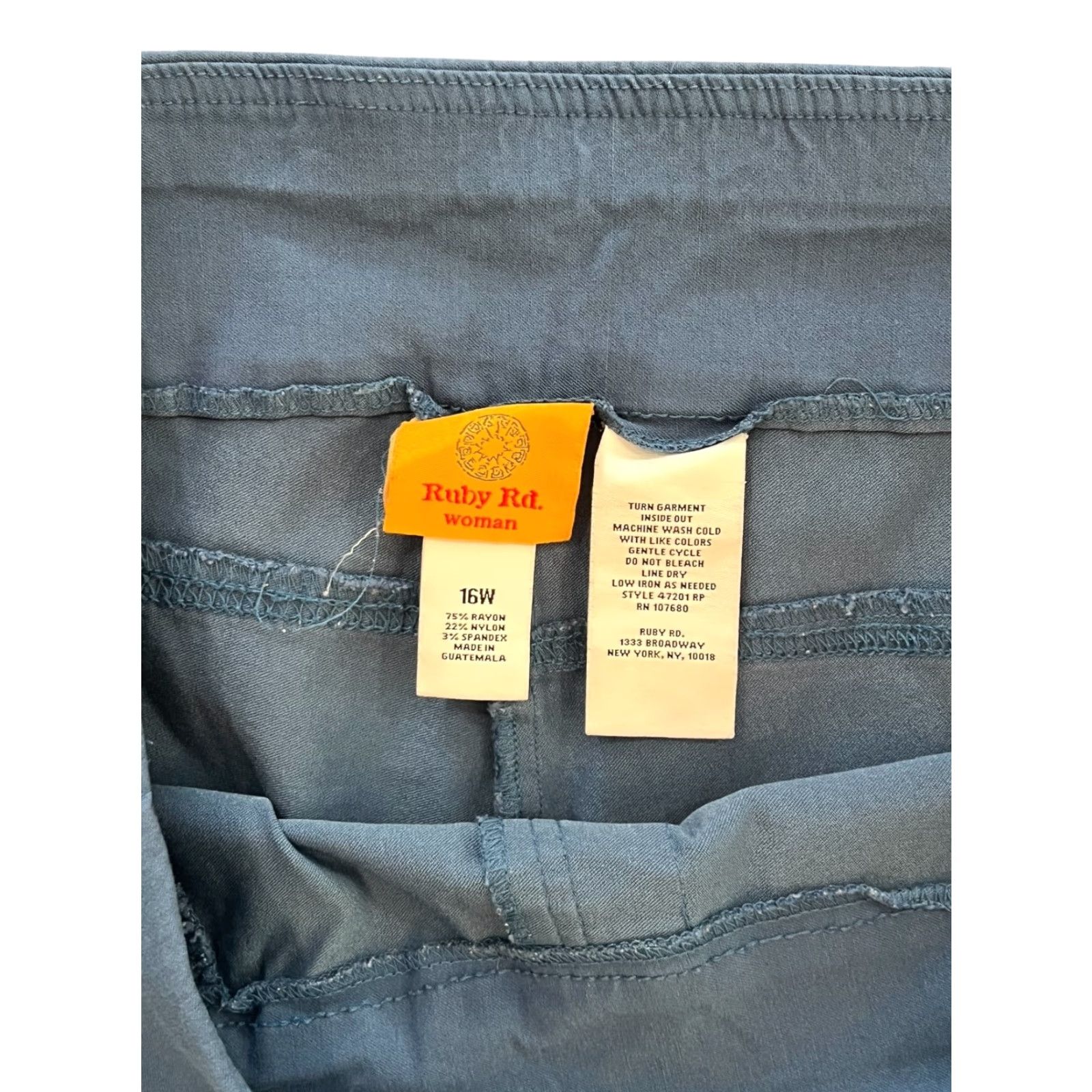 Vintage Ruby Rd. Pants Women 16W Blue High Rise Chino Flat Front Pull On Skinny Rayon Size 38" / US 16 / IT 52 - 4 Thumbnail