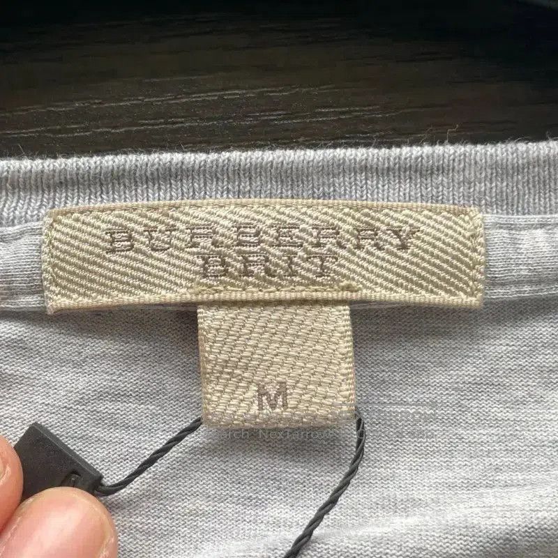 Burberry Burberry Gray Women's T-Shirt M Size. Size M / US 6-8 / IT 42-44 - 3 Thumbnail