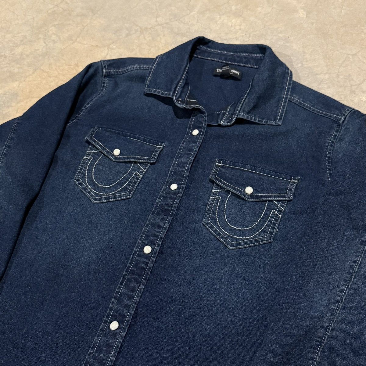 True Religion Vtg True Religion Faded Denim Pearl Snap Shirt Grunge ERD Size US S / EU 44-46 / 1 - 3 Thumbnail