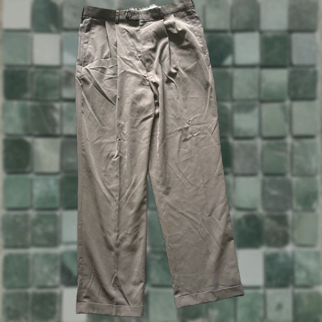 Haggar Haggar Dress Pants Mens 34x29 Gray Polyester Dress Pants Mens 34x29 Gray Polyester Mens Pants Gray 34 Haggar Mens 34x29 Gray Polyester Size US 34 / EU 50 - 1 Thumbnail