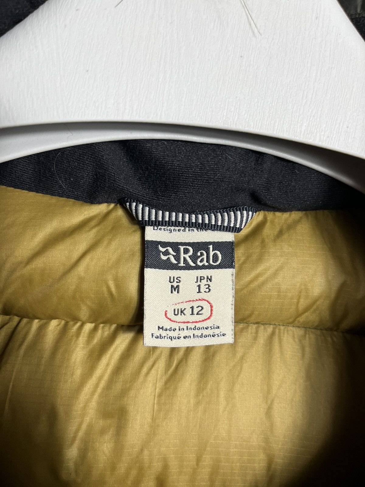Rab RAB Women's Deep Cover Down Parka QDA-76 Jacket Fur Size M / US 6-8 / IT 42-44 - 6 Thumbnail