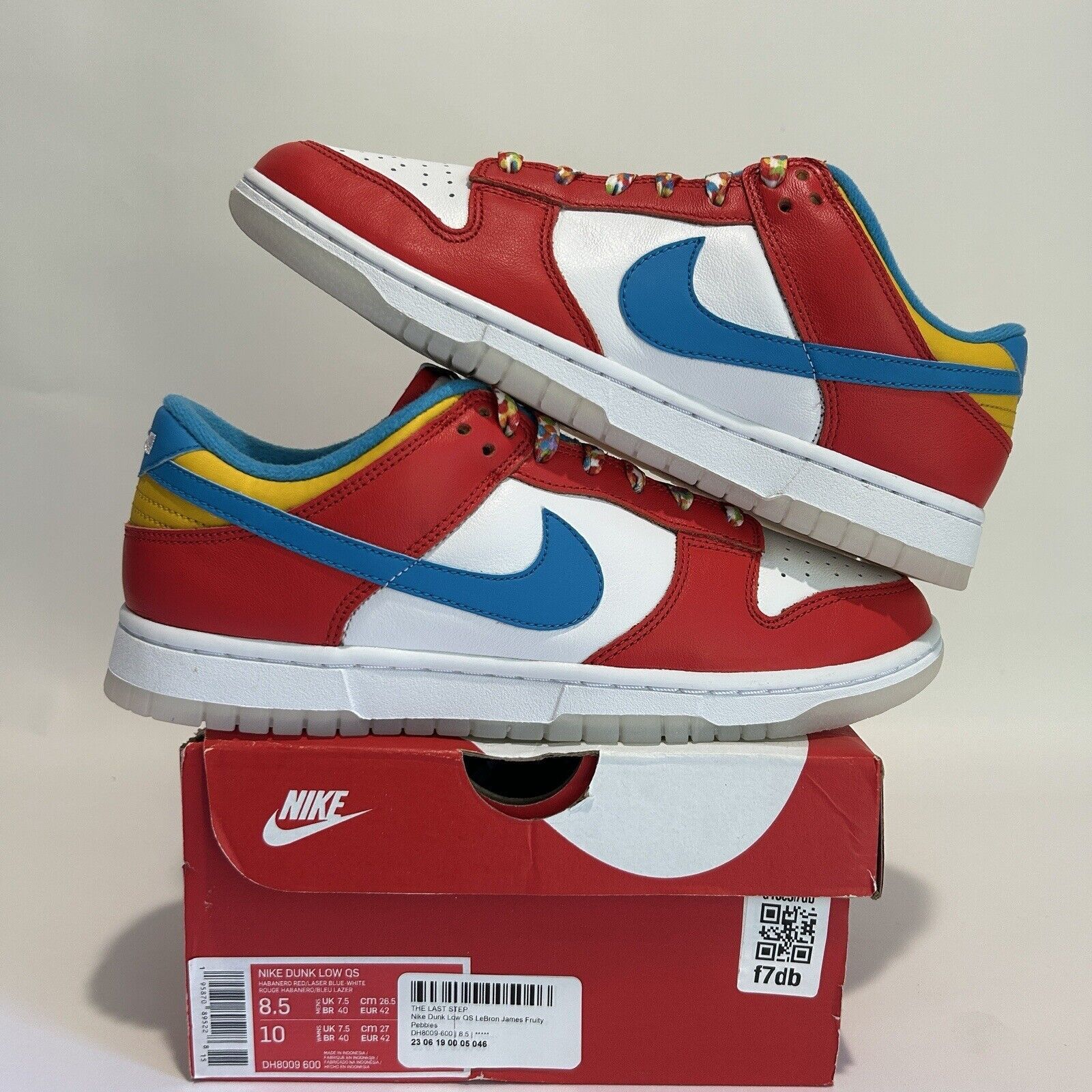 Nike Nike Dunk Low QS LeBron James "Fruity Pebbles/Habanero Red” Size US 8.5 / EU 41-42 - 1 Thumbnail