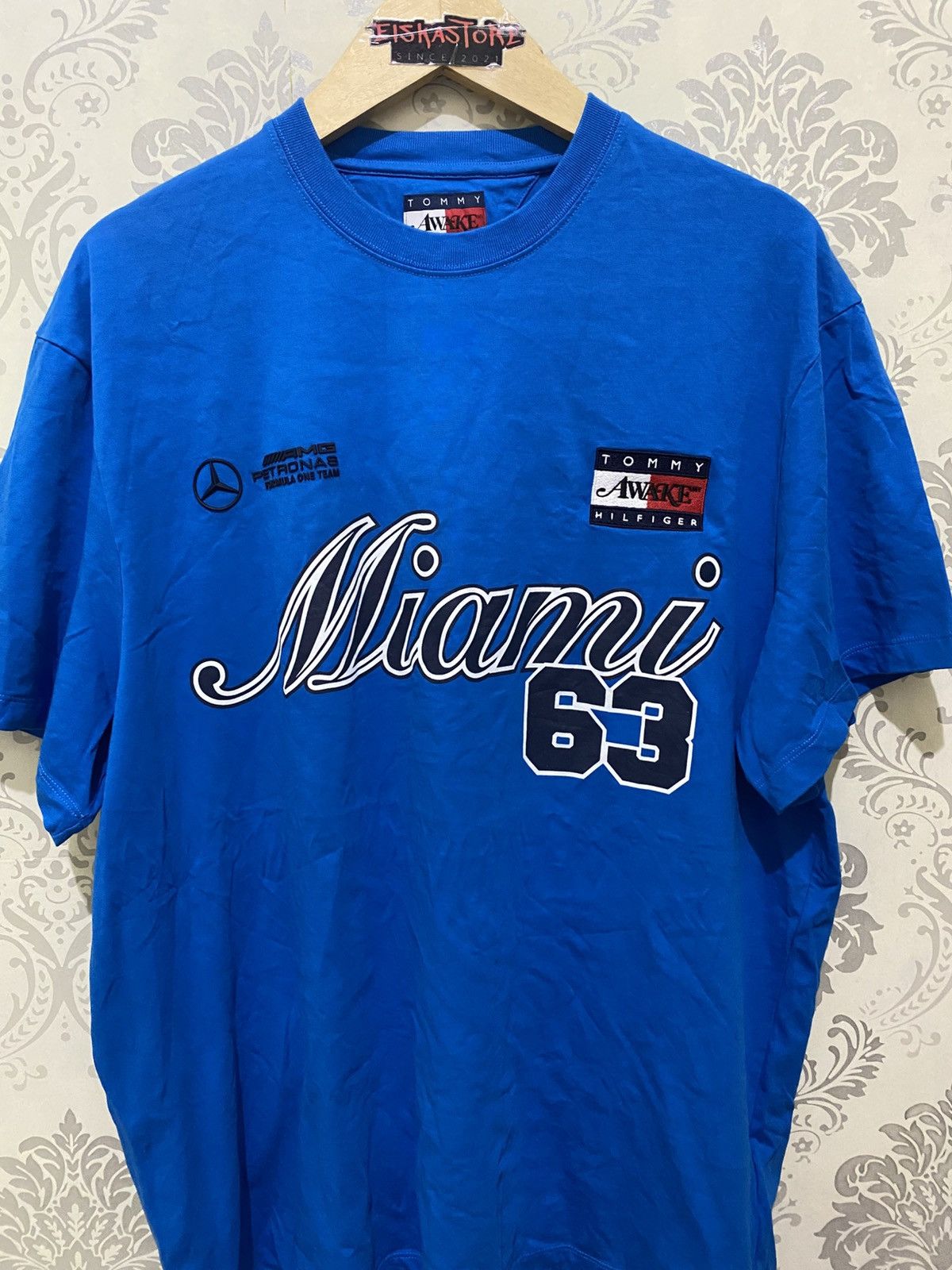 Tshirt Tommy x Mercedes x AMG-F1 x Awake NY Back Logo