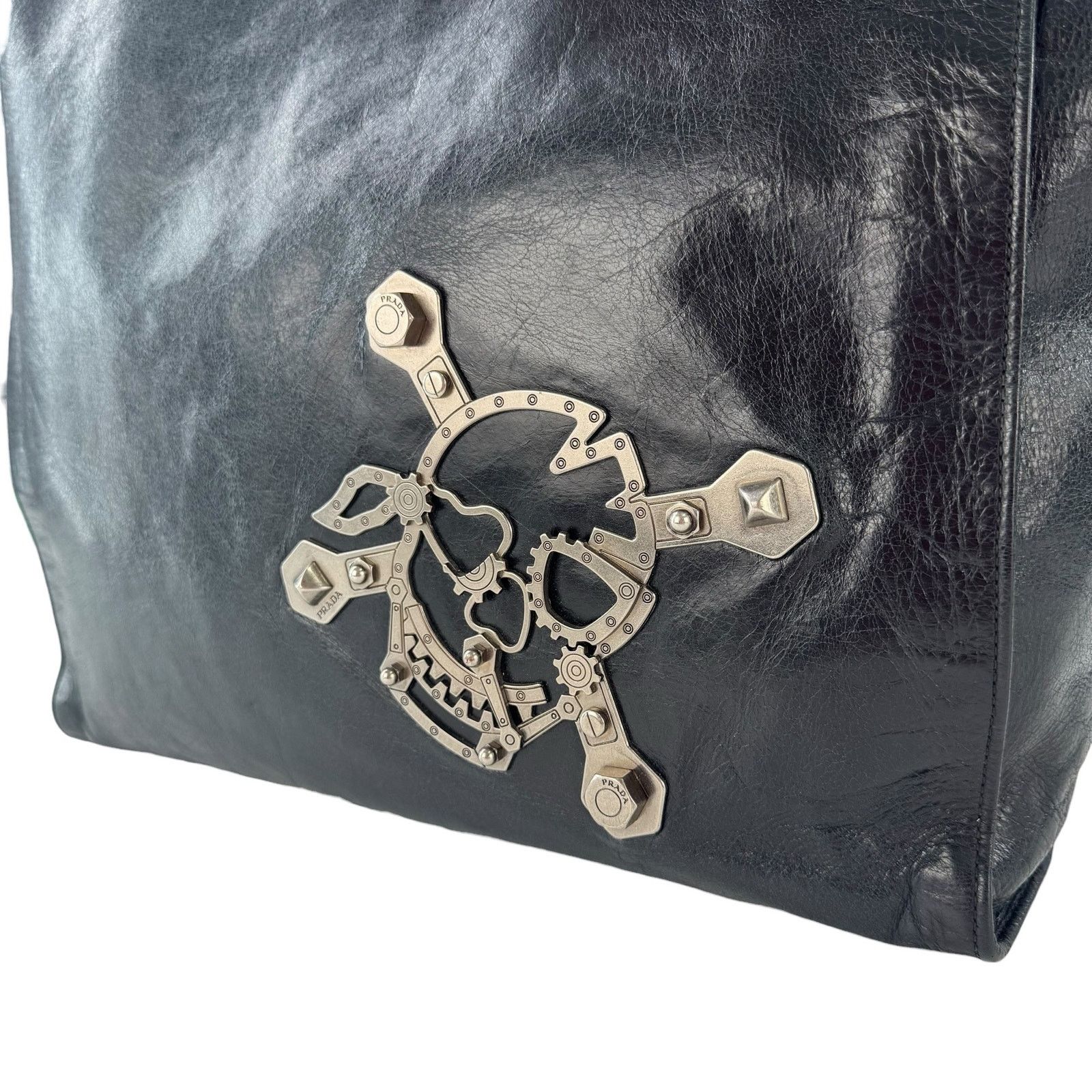 Prada Prada Leather Skull Tote Bag Size ONE SIZE - 17 Thumbnail