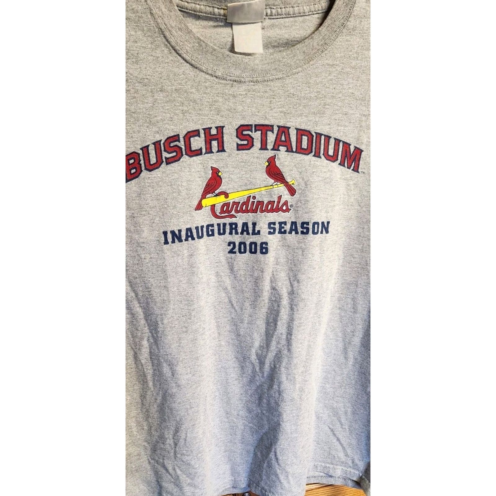 Lee VINTAGE St. Louis Cardinals T Shirt Men M Medium Busch Stadium Inaugural Season MLB Gray 2006 Crew Neck Short Sleeve Lee Classic Sports Mens Size US M / EU 48-50 / 2 - 5 Thumbnail