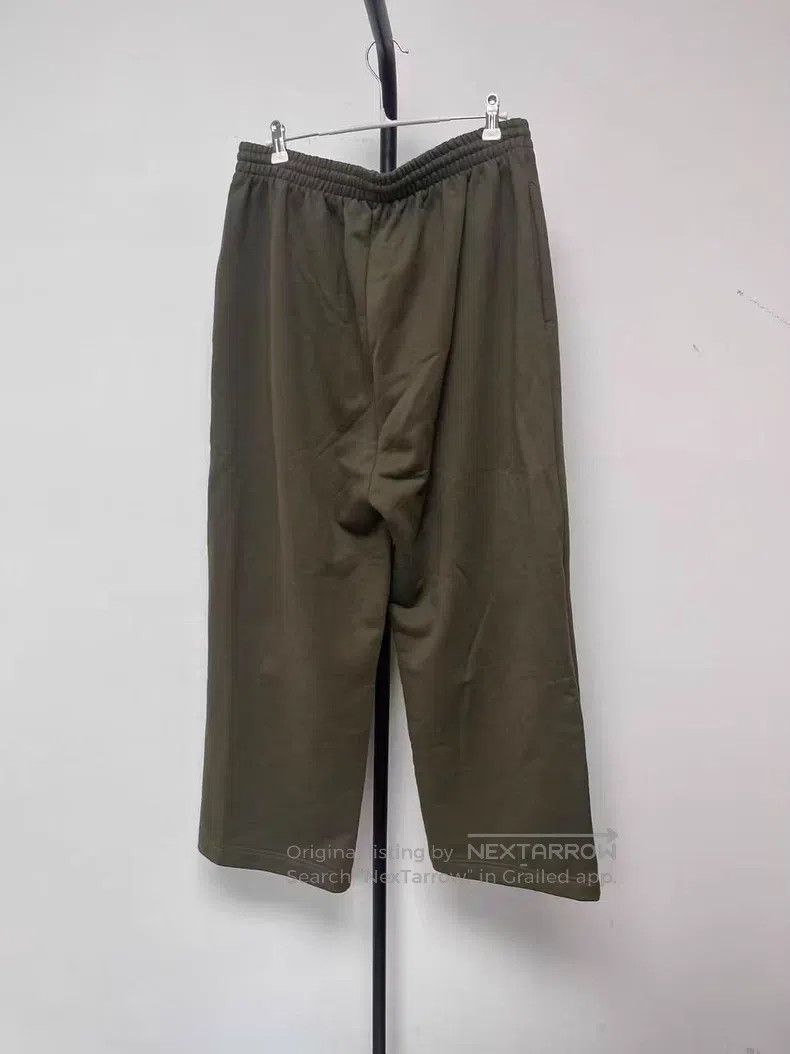 Balenciaga Balenciaga size M Alphabet Mid-Waist Casual Knit Pants Size US 27 - 2 Thumbnail