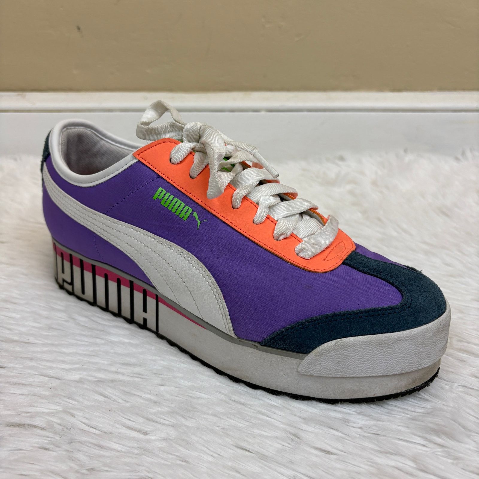 Puma Puma Roma Amor Logo Platform Sneaker Luminous Purple 10 Size US 10 / IT 40 - 1 Thumbnail