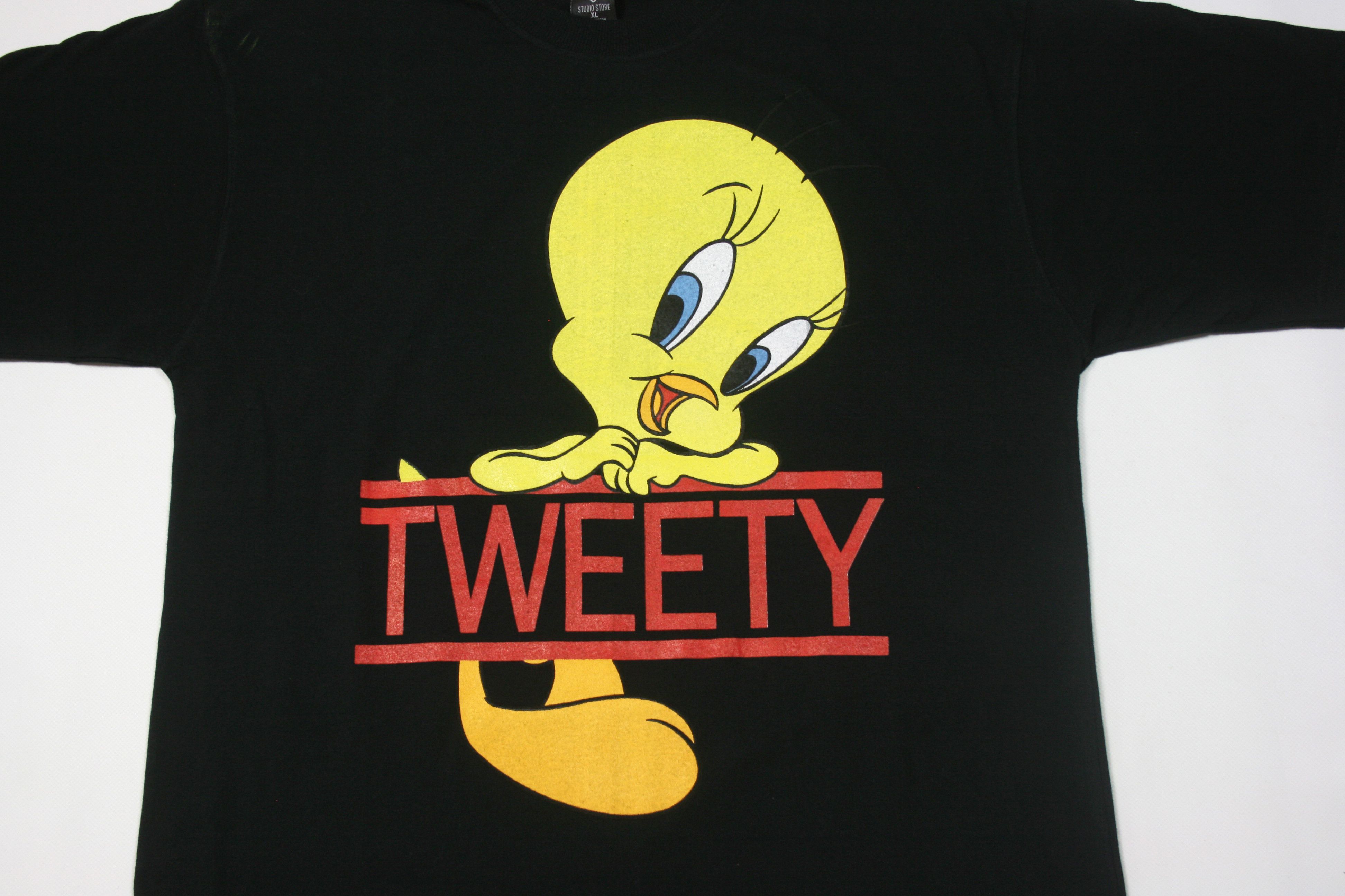 Warner Bros 1998 Tweety Big Logo T-Shirt Made in USA Vintage Size US XL / EU 56 / 4 - 5 Thumbnail