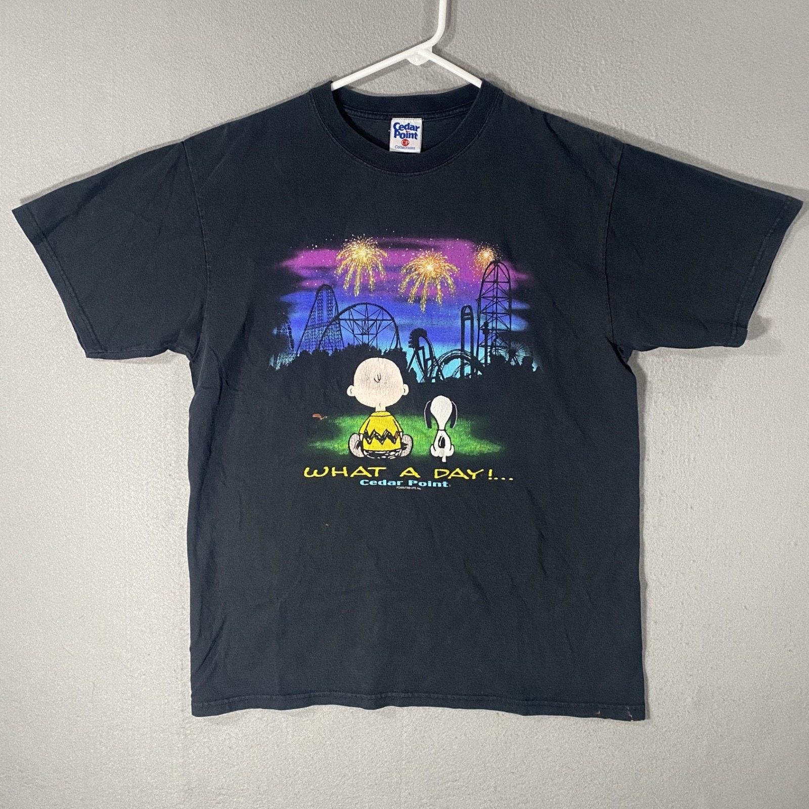Other Vtg Cedar Point Peanuts Snoopy Charlie Brown T Shirt Large Size US L / EU 52-54 / 3 - 1 Thumbnail