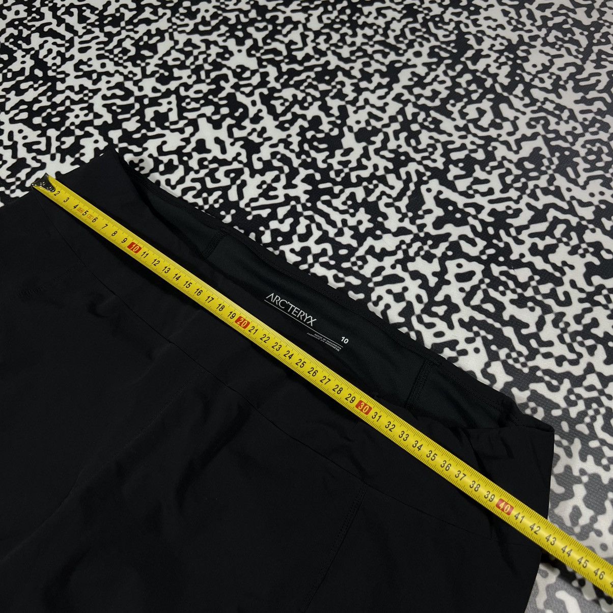 Arc'teryx Arcteryx Sabria Nylon Pants Gorpcore Outdoor Style Size 28" / US 6 / IT 42 - 20 Thumbnail