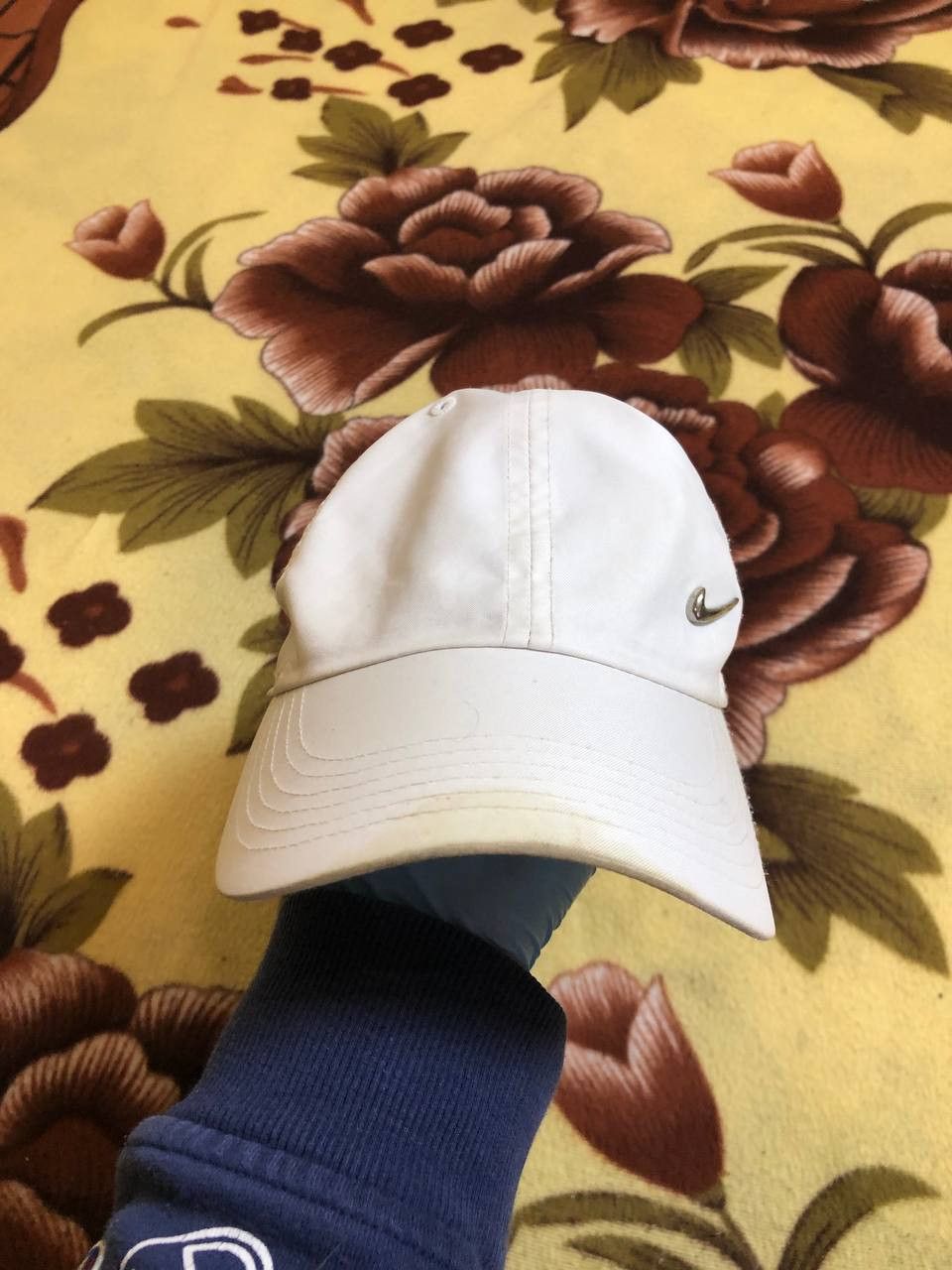 Nike Nike White Metal Swoosh Cap Hat Adjustable Size ONE SIZE - 1 Thumbnail