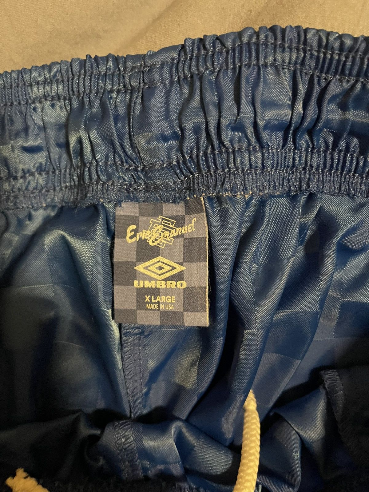 Eric Emanuel × Umbro Eric Emanuel x Umbro shorts Size US 36 / EU 52 - 3 Thumbnail