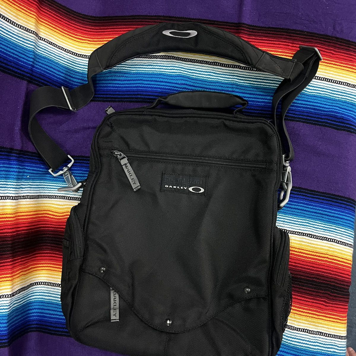 Oakley × Vintage Oakley Vertical 3.0 Computer Bag Size ONE SIZE - 9 Thumbnail