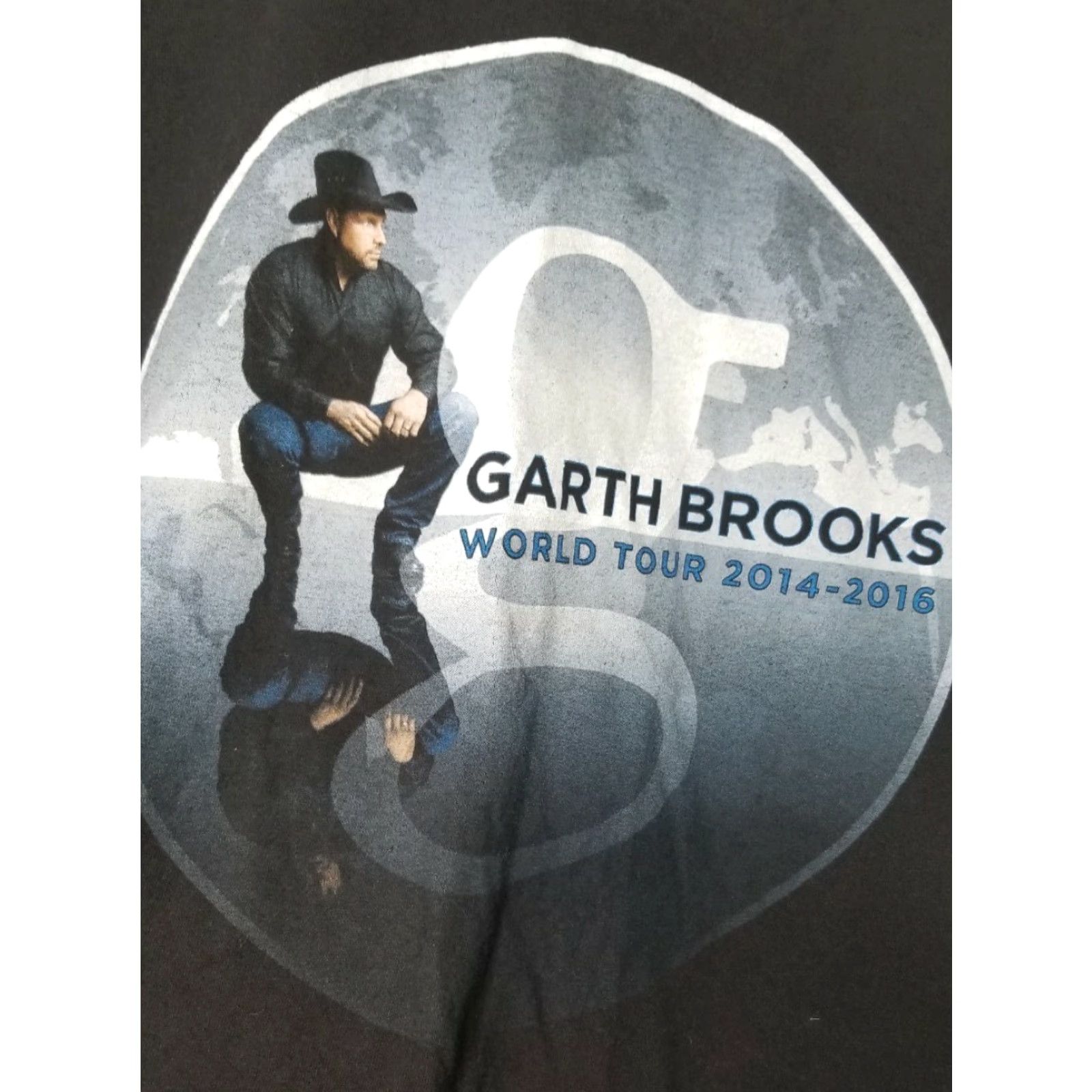 Hanes Mens XL Garth Brooks World Tour 2014-15 Concert Black Tee T Shirt Country Music Hanes Shirt Mens XL Black Music Concert Tee Size US XL / EU 56 / 4 - 2 Thumbnail
