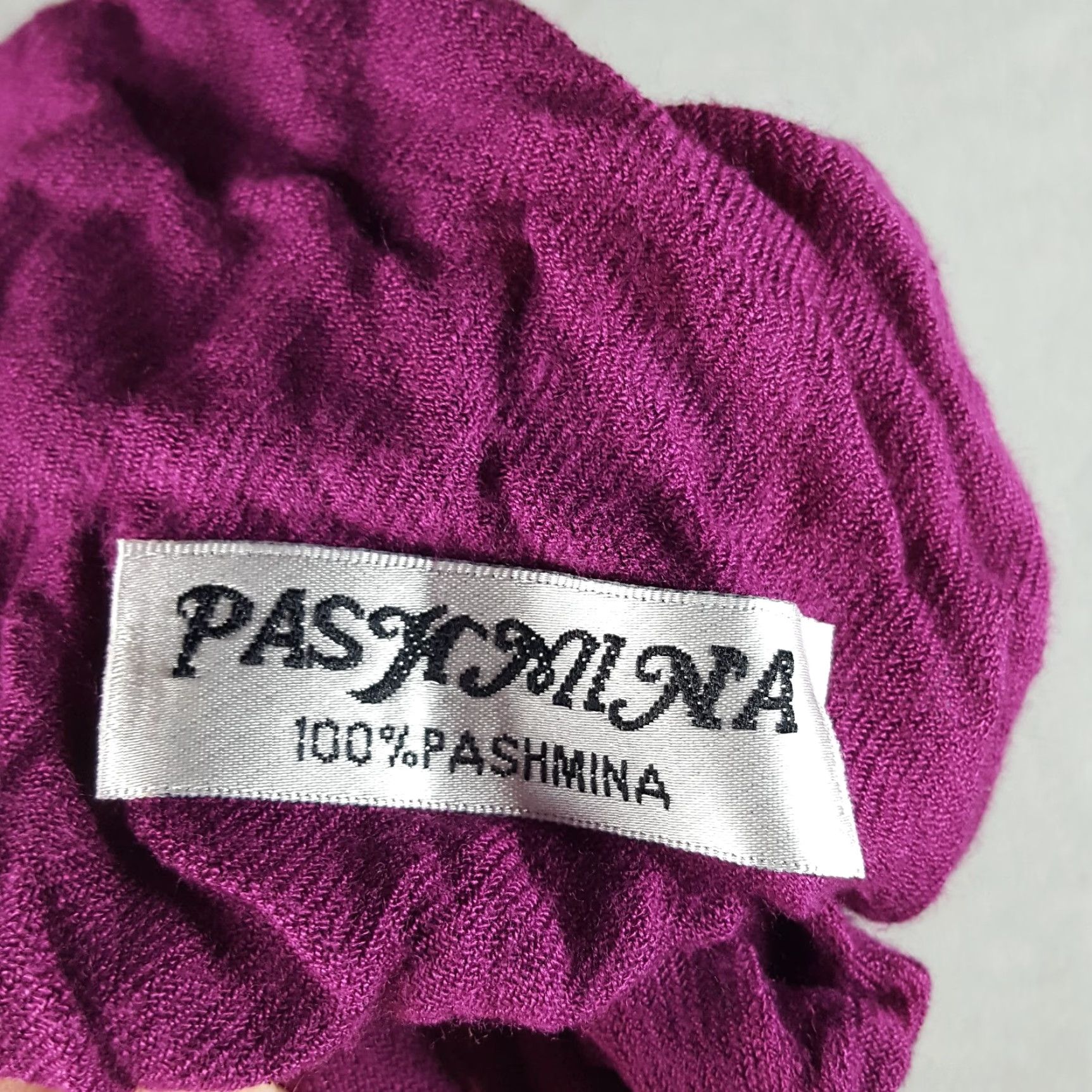 Vintage VINTAGE Pashmina Scarf Knit Wool Tassel Fringe Purple Women Adult One Size Fringe Winter Wrap Shawl 80s 90s Fashion Designer Size ONE SIZE - 4 Thumbnail