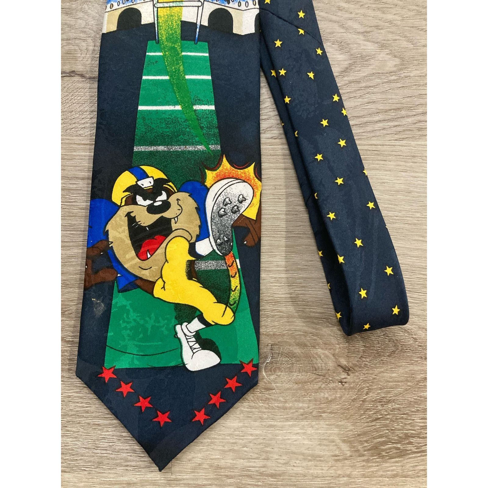 Other Vintage 1995 Looney Tunes Tazmanian Devil Football Necktie Size ONE SIZE - 3 Thumbnail