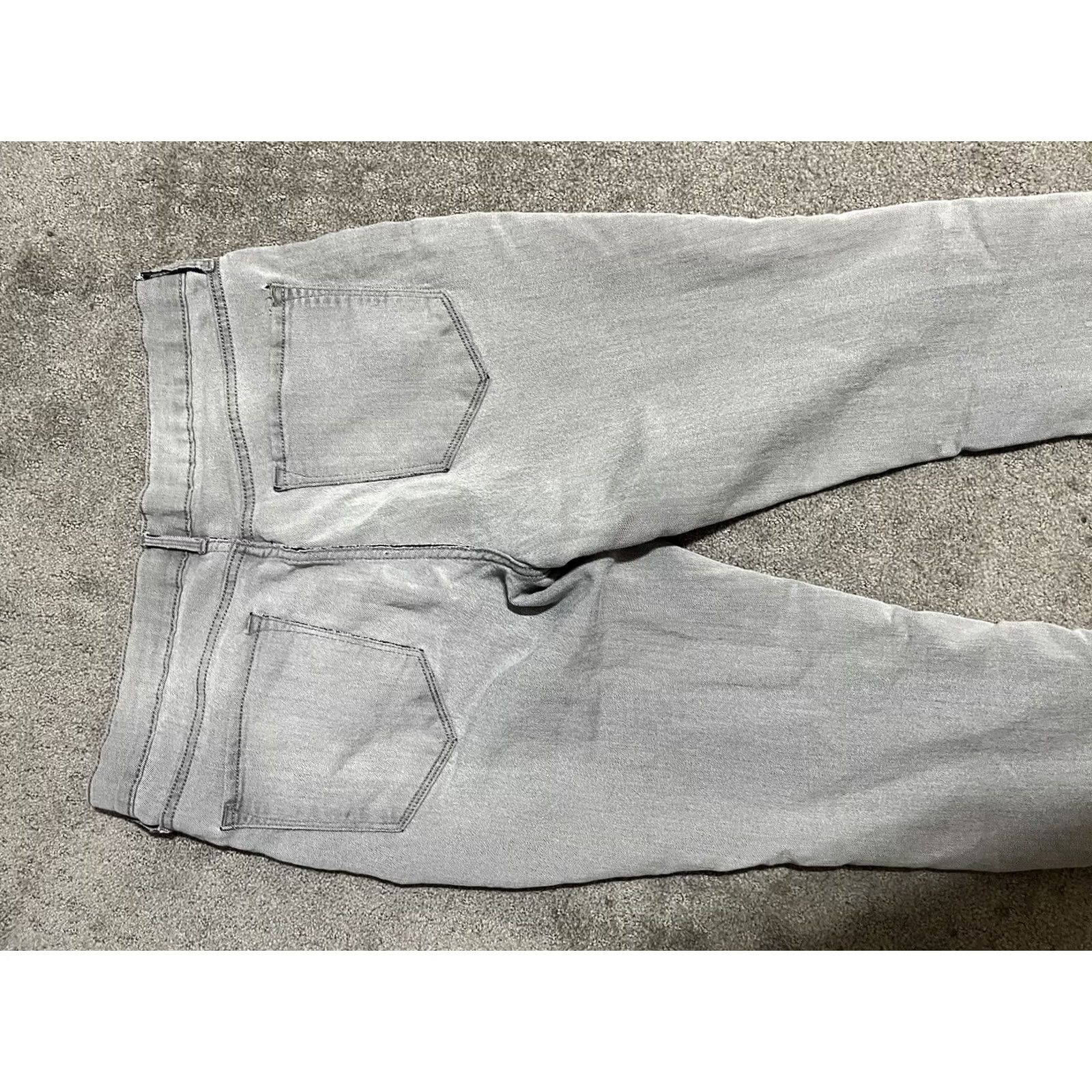 Old Navy Old Navy Womens Jeans Size 12 Regular Gray Mid Rise Size 34" / US 12 / IT 48 - 4 Thumbnail