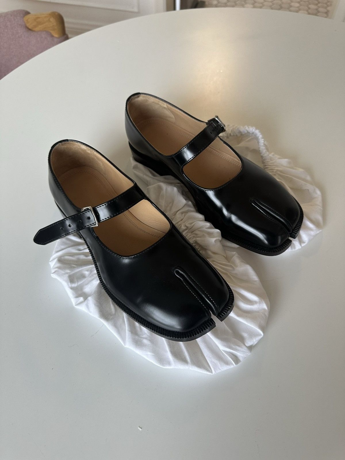 Maison Margiela Maison Margiela Mary Jane Tabi Size US 7 / IT 37 - 1 Thumbnail