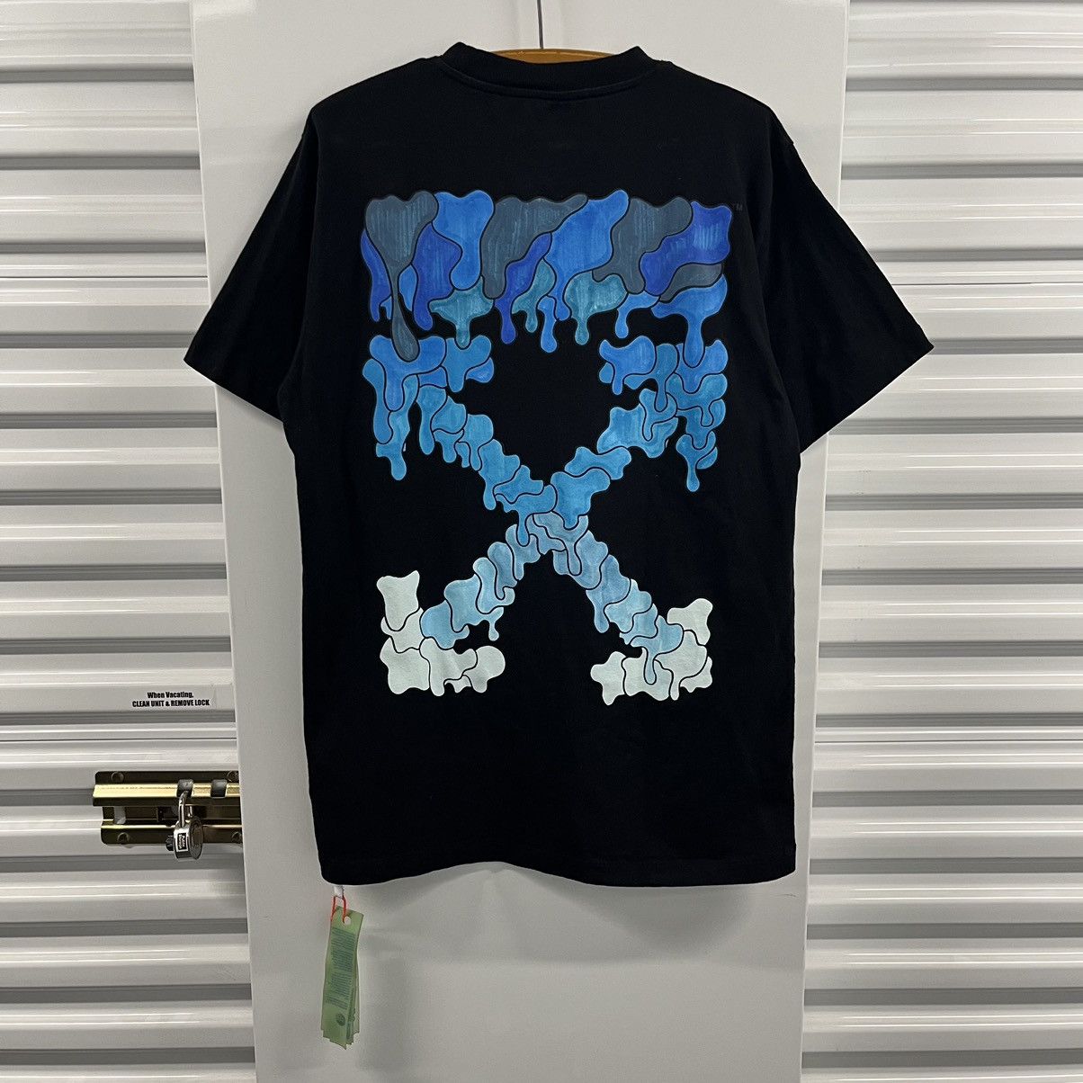 OFF-white Blue shops Dissolve Cross Arrow T-shirt black