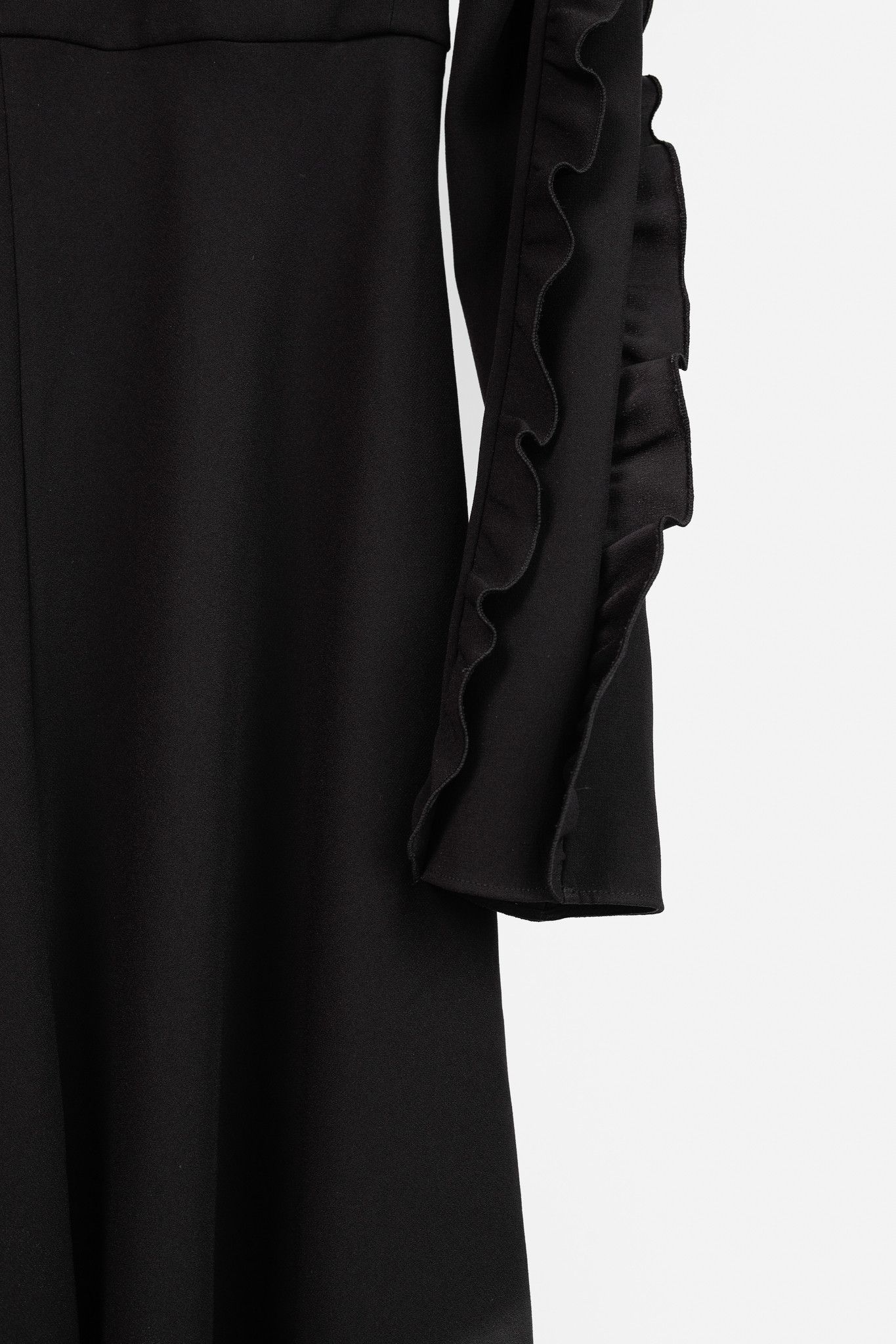 Chloe Chloe AW/18 Black Crepe Ruffled-Sleeve Midi Dress Size XS / US 0-2 / IT 36-38 - 8 Thumbnail