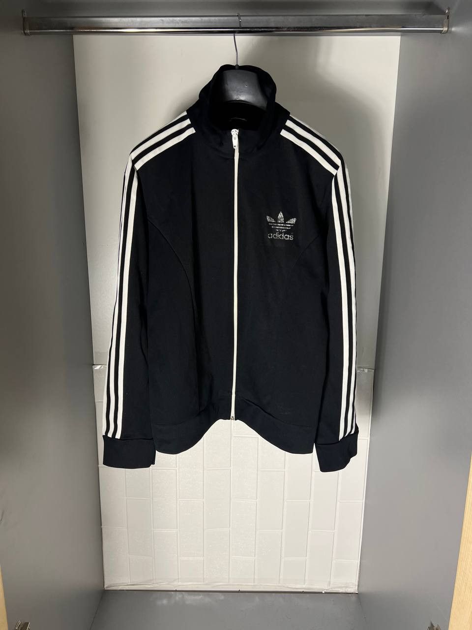 Adidas VINTAGE ADIDAS ORIGINAL EQUIPMENT RETRO JACKET Y2K 90s BLOKE Size US M / EU 48-50 / 2 - 1 Thumbnail