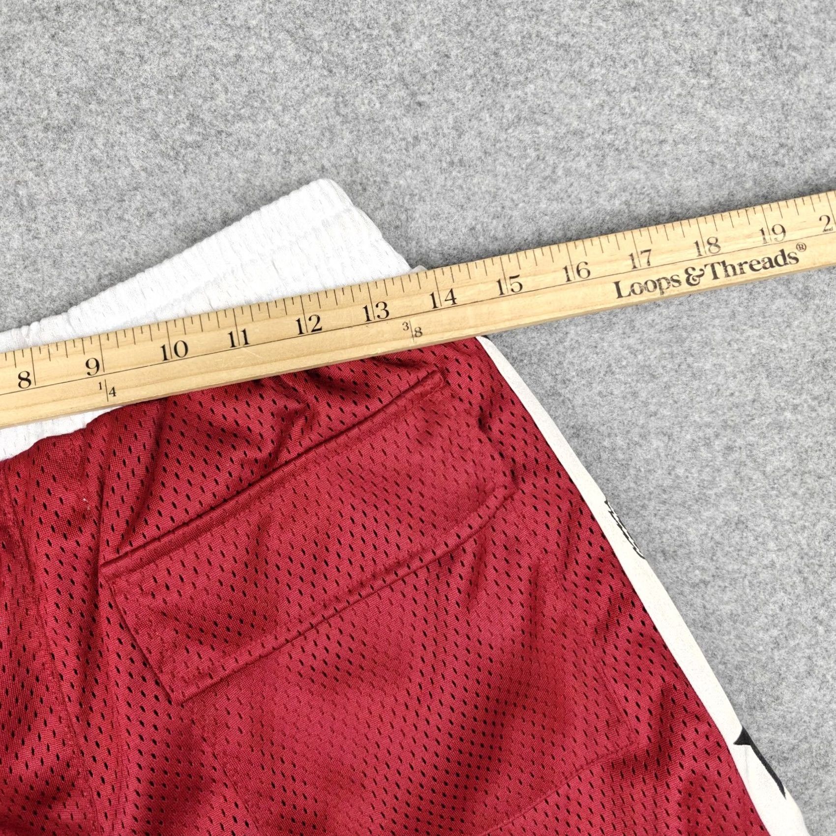 Darc Sport Darc Sport Wolf Basketball Shorts Mens Medium Maroon Zip Pockets New Size US 31 - 6 Thumbnail