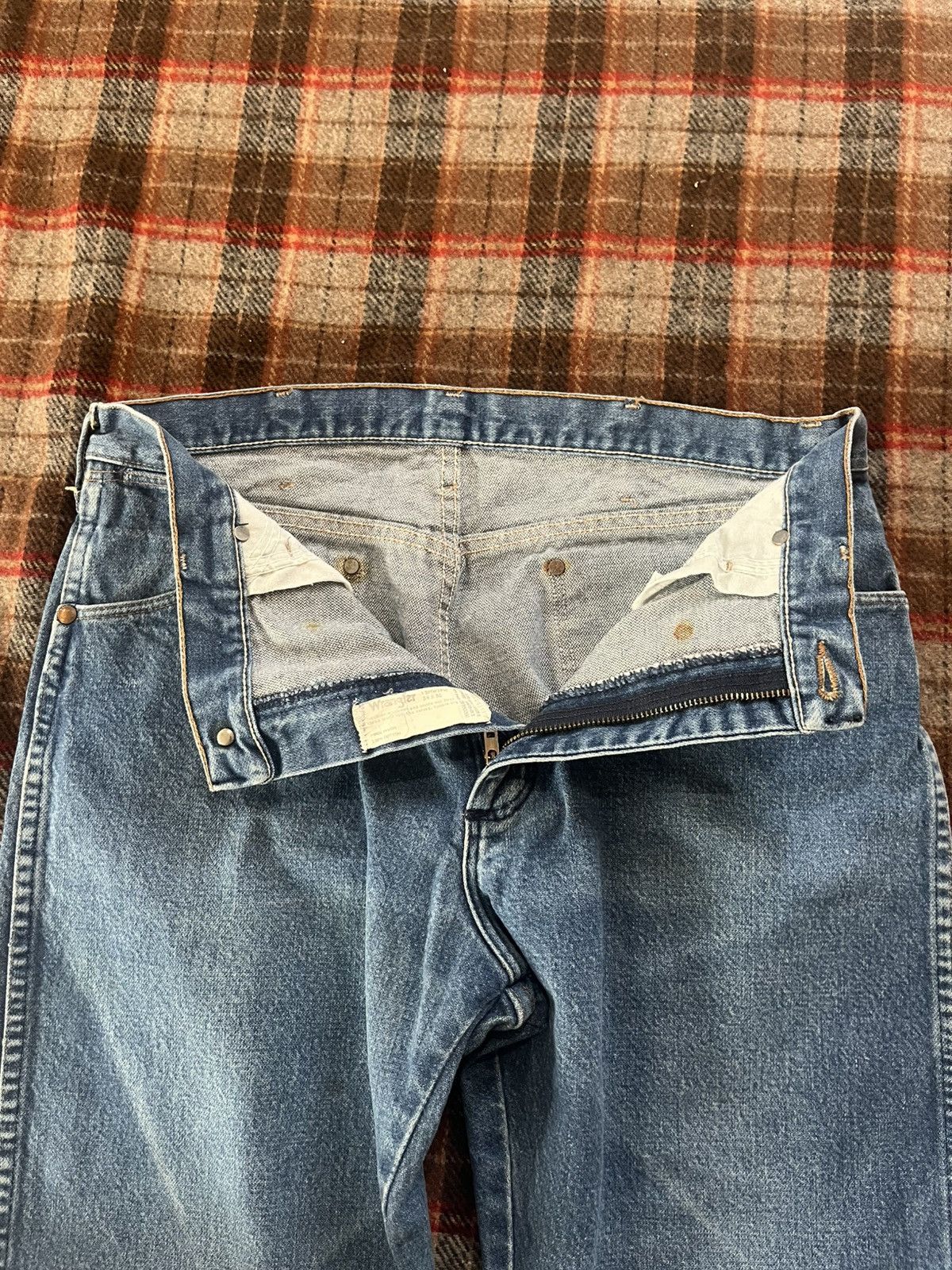 Wrangler Vintage 90’s made in USA Wrangler Cut medium washed jeans Size US 32 / EU 48 - 5 Thumbnail