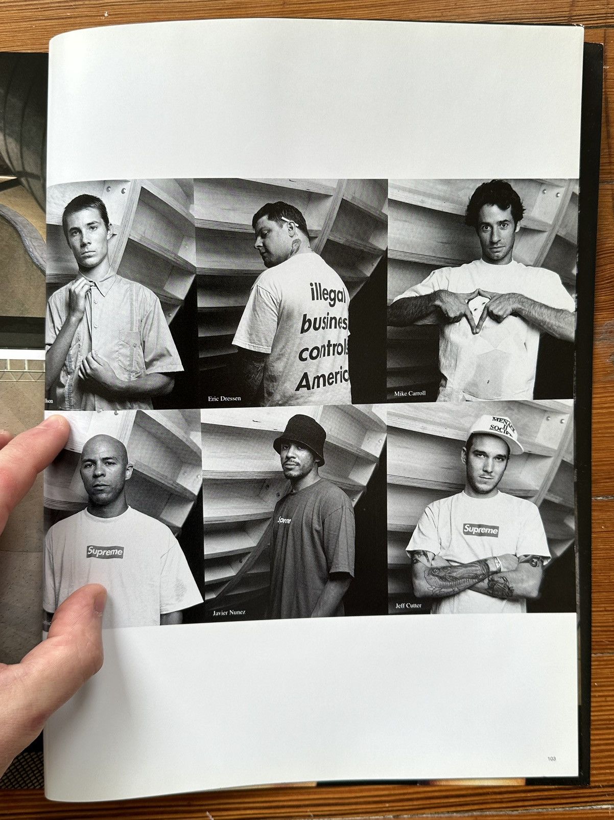 Supreme 2005 A/W Supreme Collection Catalog Book Size ONE SIZE - 16 Thumbnail