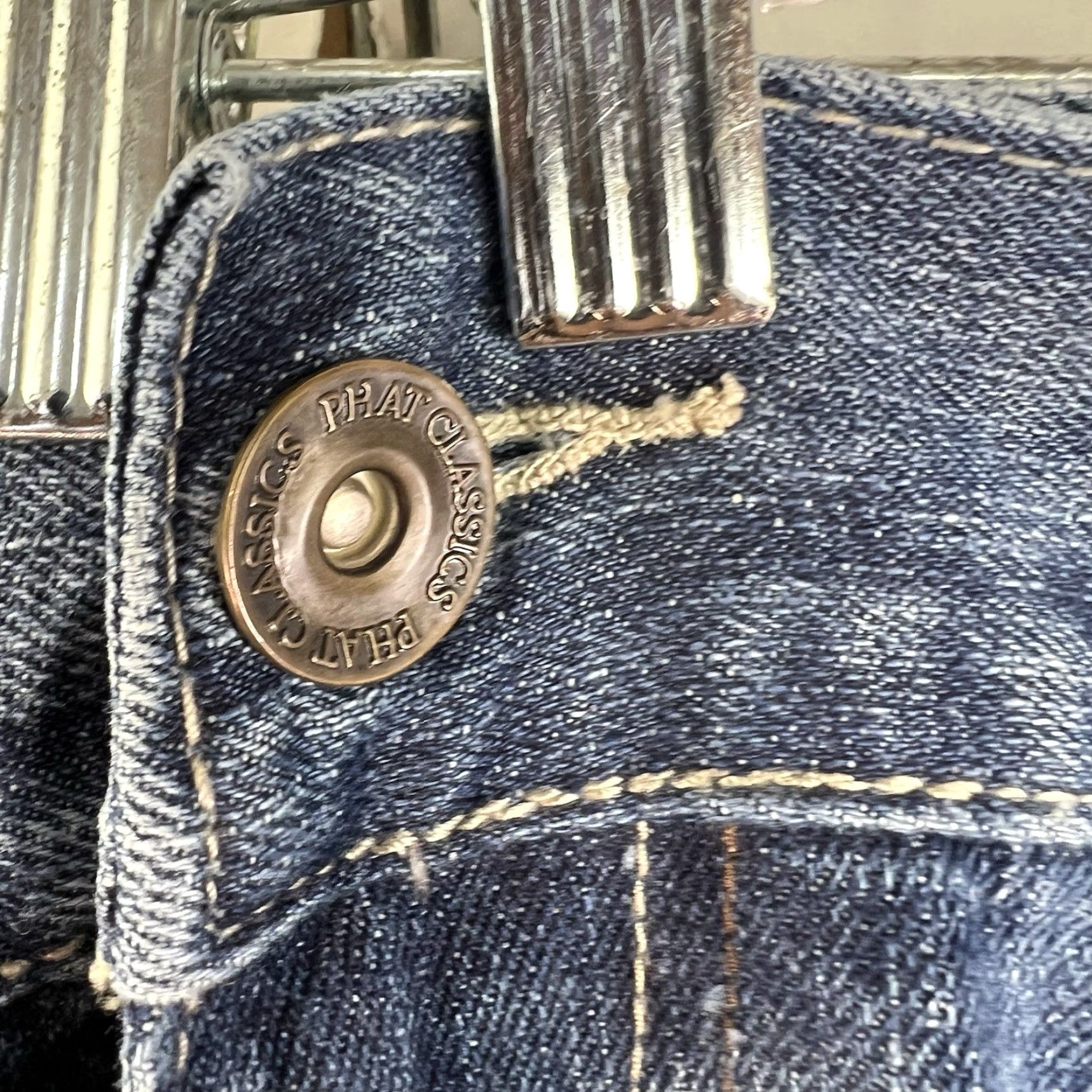 Phat Farm Phat Classic Denim Jeans 5-Pocket Design Blue Distressed Mens Size 44 X32 Regular Waist 46in Phat Farm Wide-Leg High Rise Relaxed Jeans Size US 44 / EU 60 - 6 Thumbnail