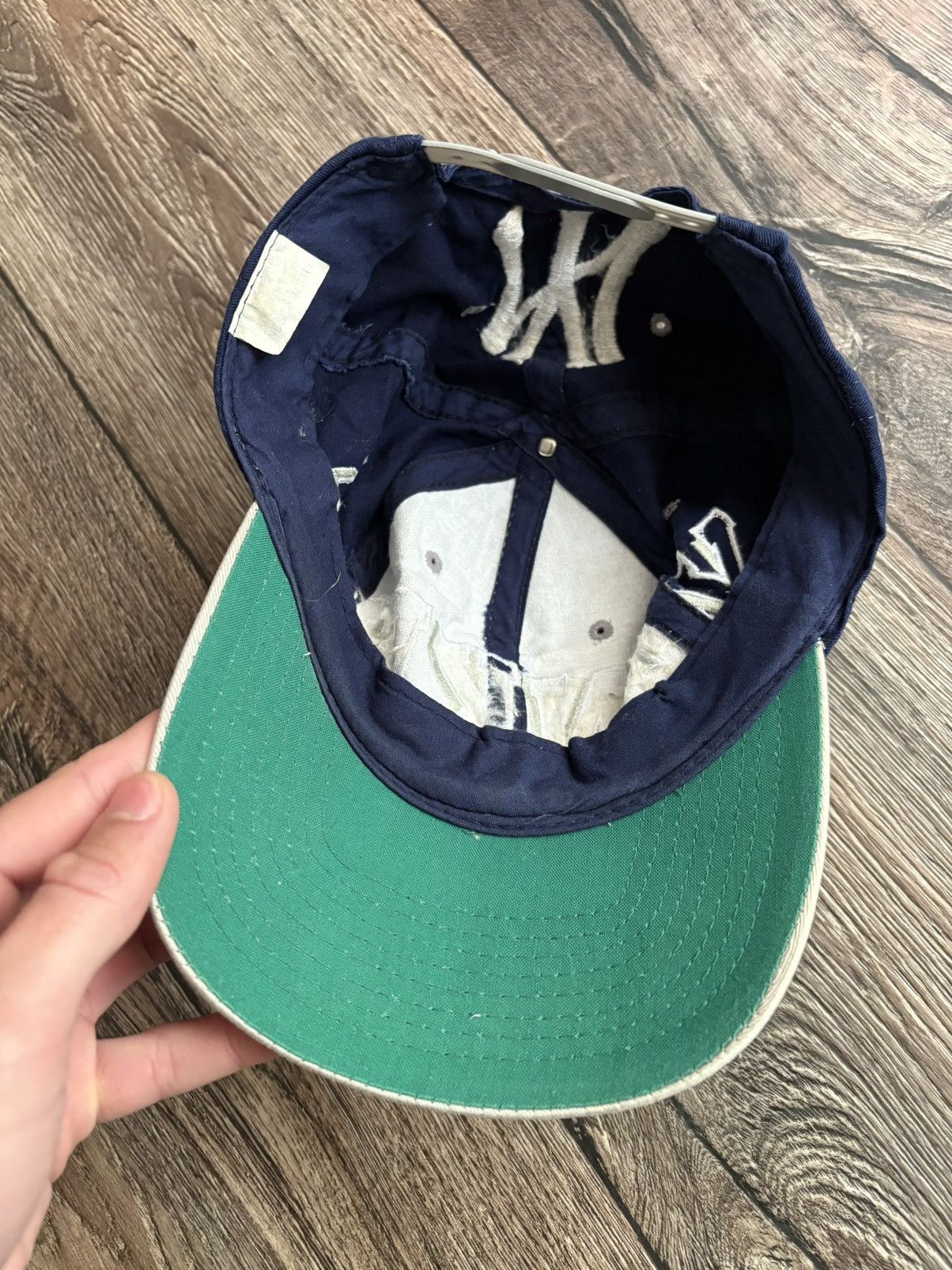 MLB × New York Yankees × Vintage Vintage 90s New York Yankees Embroider Logo Baseball Cap Hat Size ONE SIZE - 8 Thumbnail