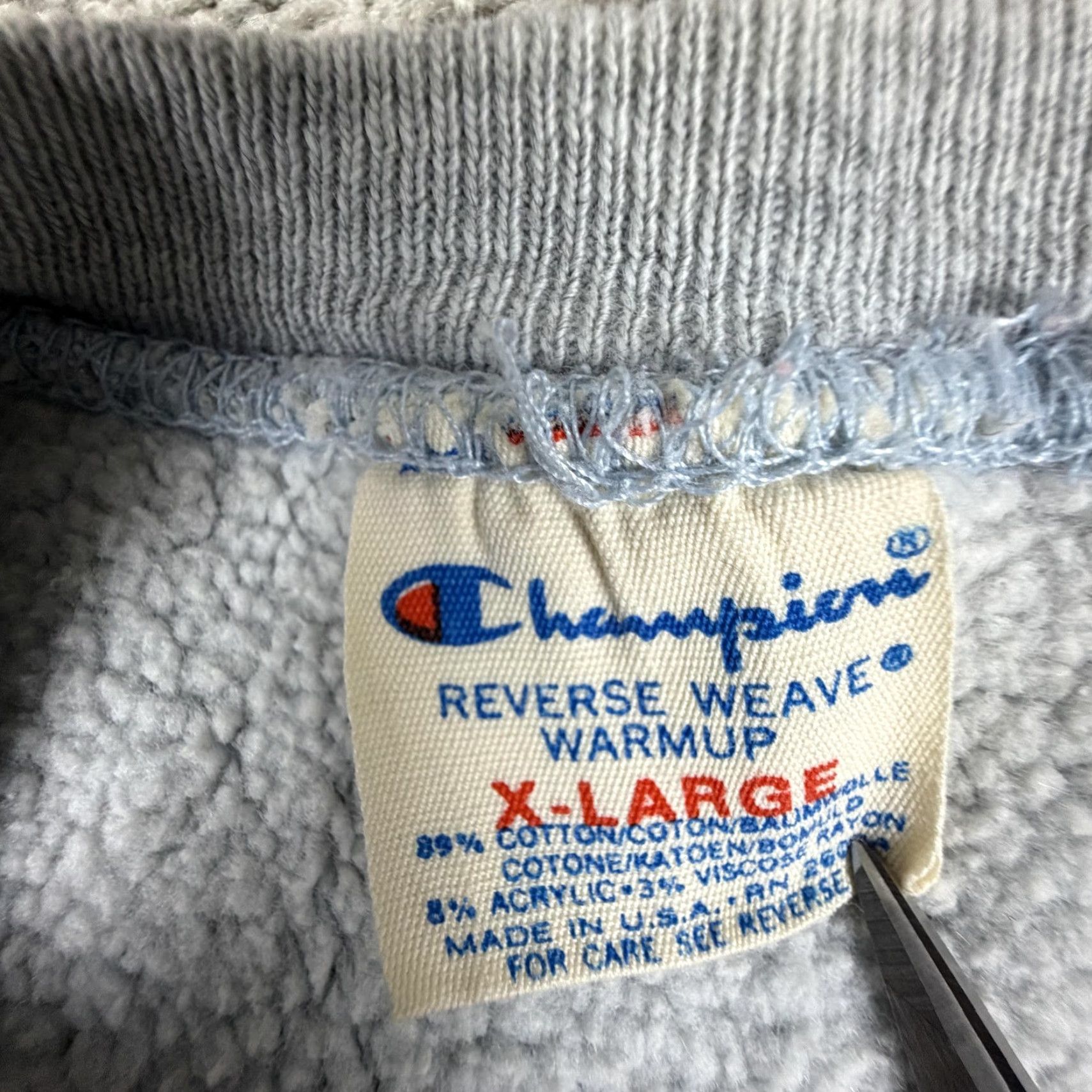 Champion VINTAGE Champion Sweatshirt Mens XL Gray Rhode Island Football 33 Graphic Print Reverse Weave Crew Neck Warmup USA 80s Size US XL / EU 56 / 4 - 5 Thumbnail