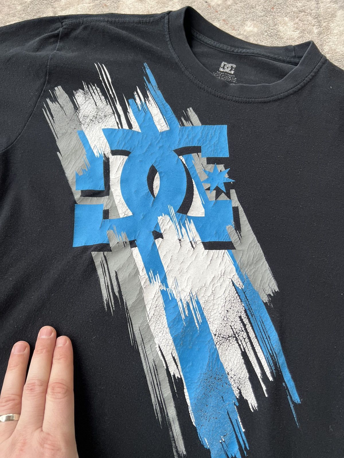 Vintage Vintage DC Shoes Tee Size US M / EU 48-50 / 2 - 2 Thumbnail
