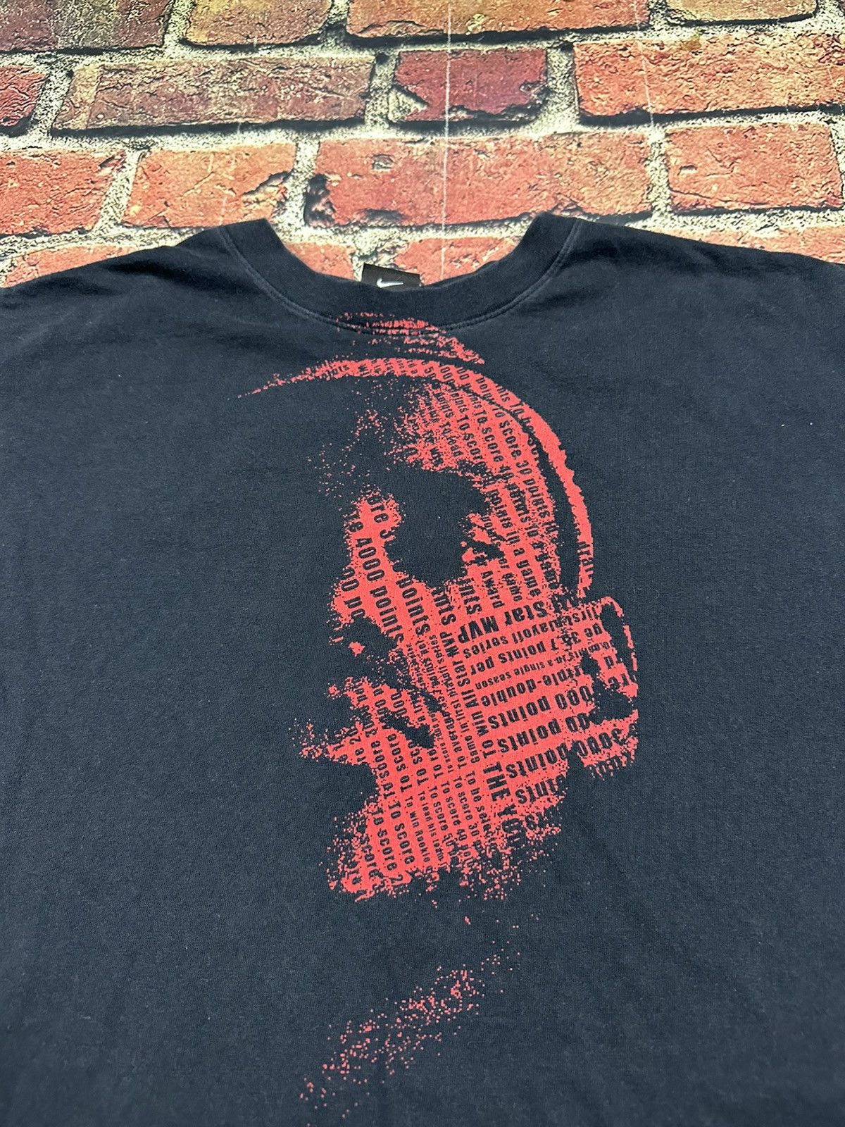 Nike Vintage Y2K Nike LeBron James L23 T-Shirt The Youngest Size US L / EU 52-54 / 3 - 4 Thumbnail