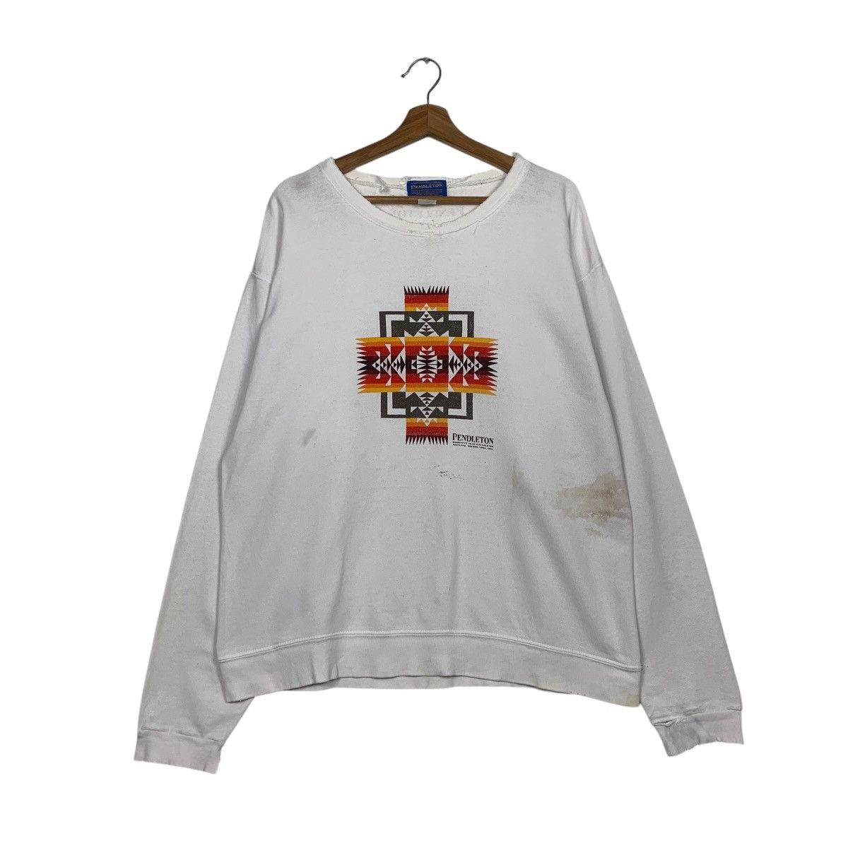 Pendleton Vintage Pendleton Big Logo Distressed Sweatshirt Size US L / EU 52-54 / 3 - 1 Thumbnail