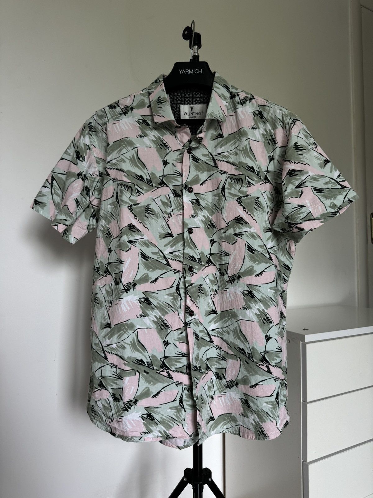 Valentino Valentino Hawaii Button Up Shirt like Vice City Size US M / EU 48-50 / 2 - 1 Thumbnail