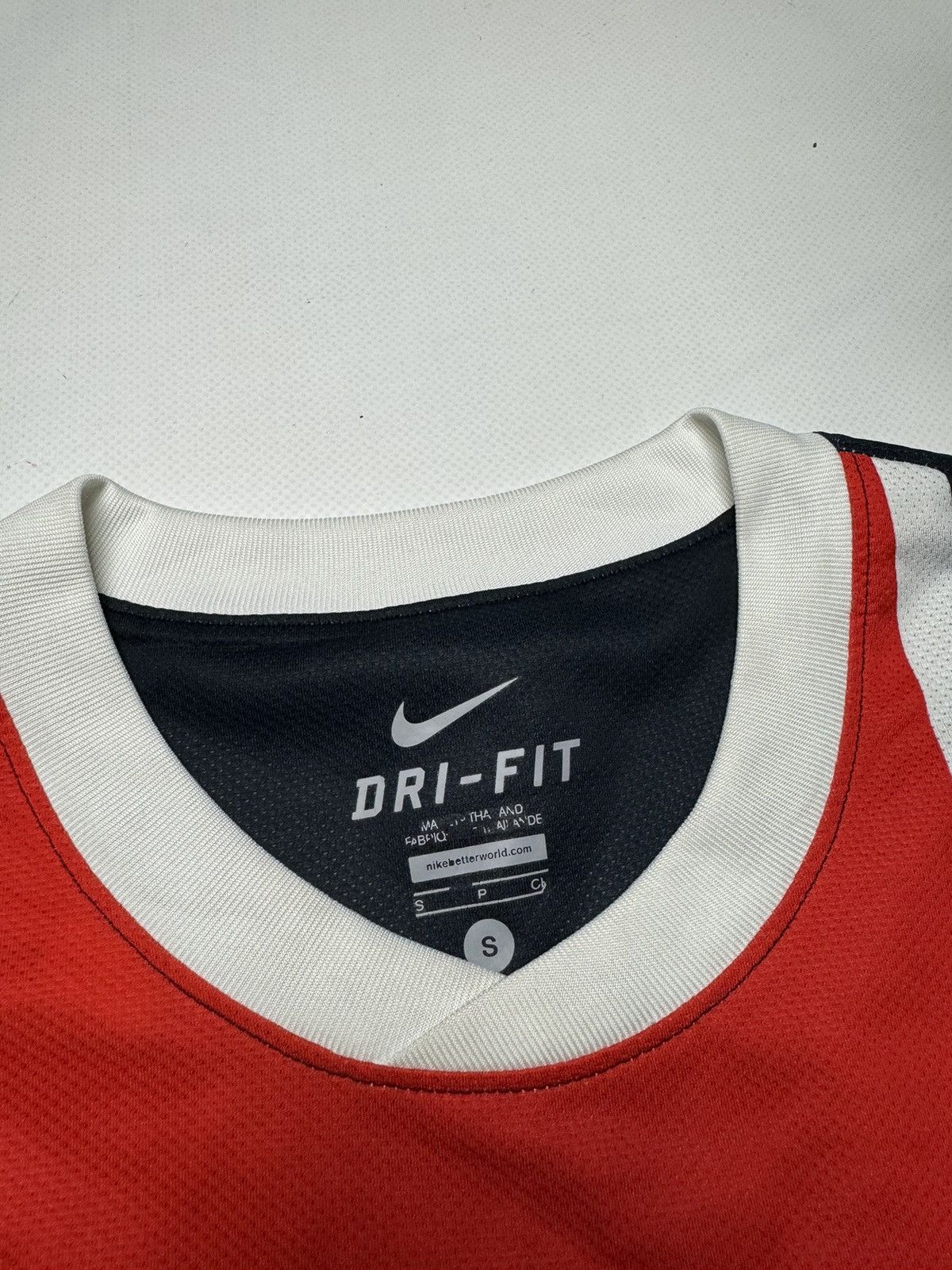 Nike Rare vintage Nike soccer jersey PSG #27 Pastore Size US S / EU 44-46 / 1 - 9 Thumbnail