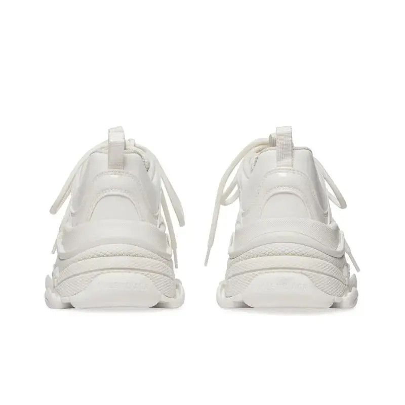 Balenciaga o1bcso1str1224 Triple S Sneakers in White Size US 5 / IT 35 - 6 Thumbnail